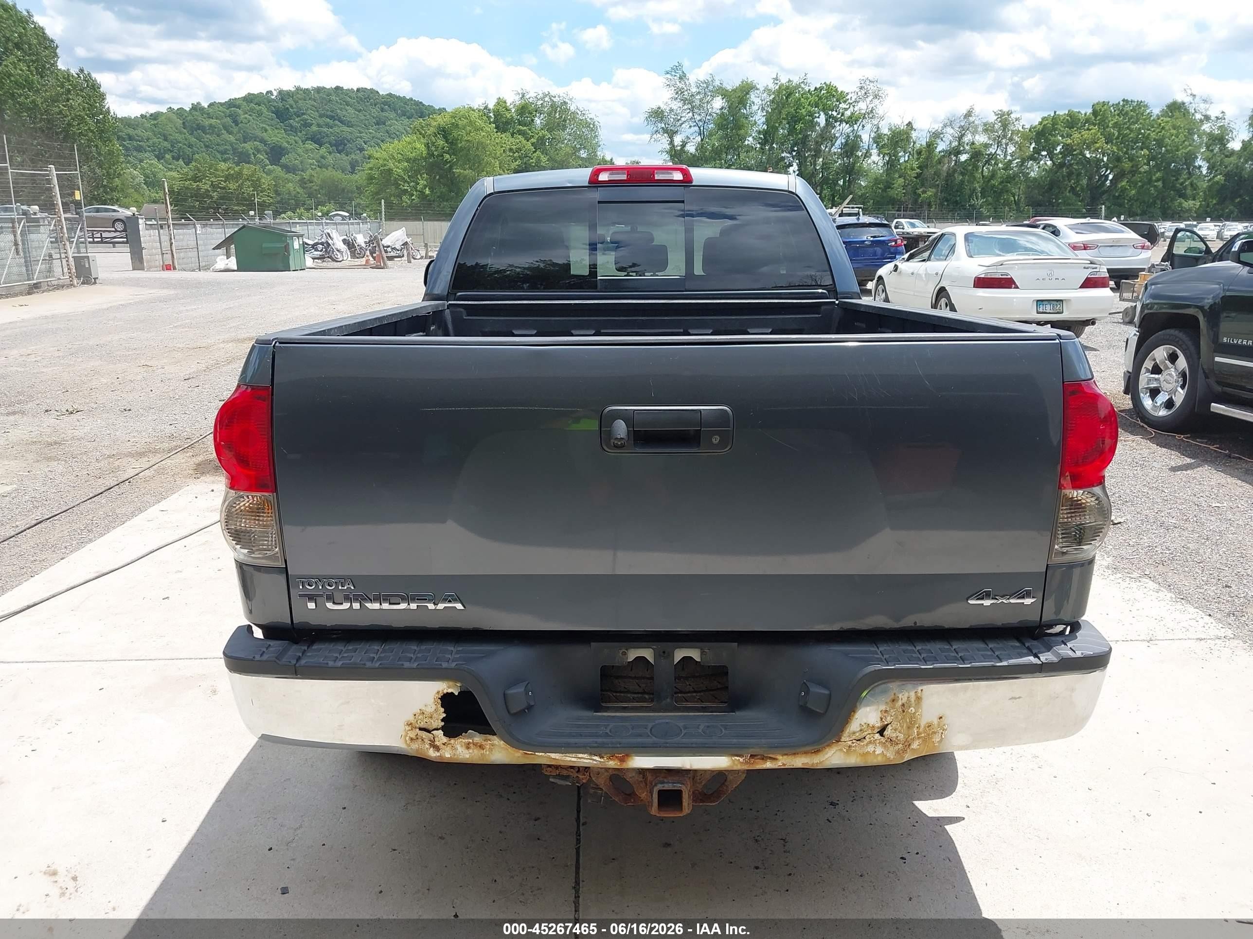2007 Toyota Tundra Sr5 5.7l V8 Gray vin: 5TFBV54157X021714