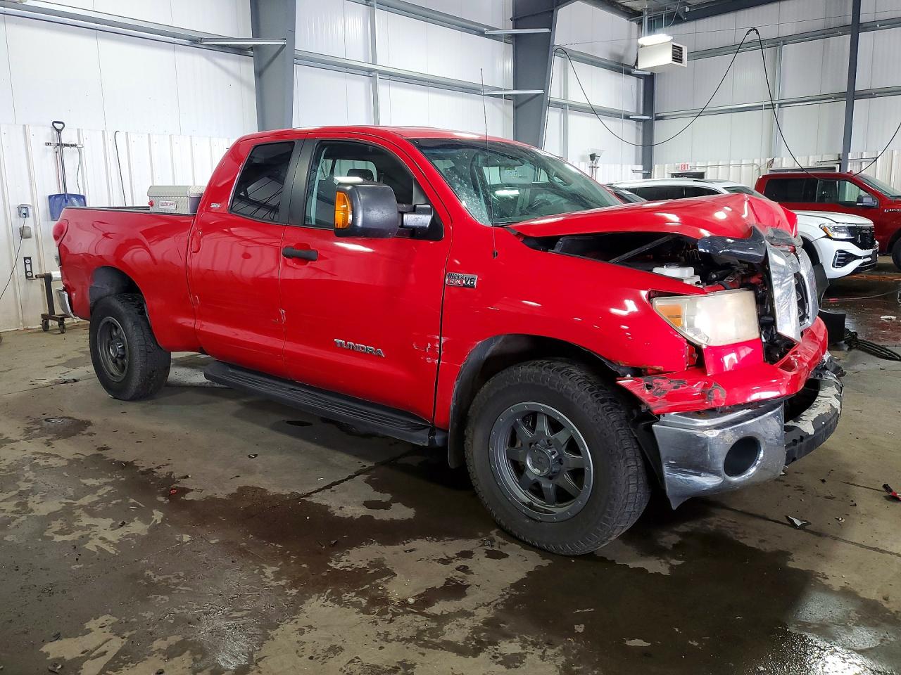 2007 Toyota Tundra Sr5 Red vin: 5TFBV54167X014593