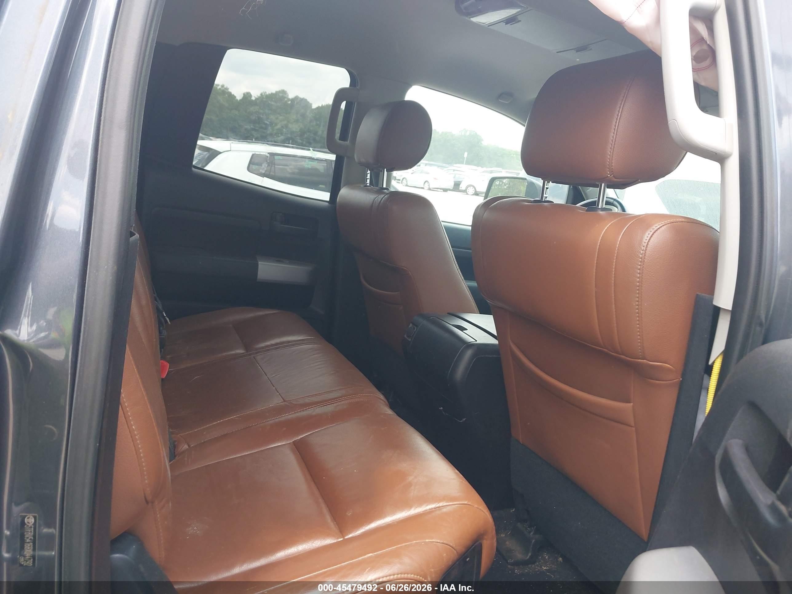 2008 Toyota Tundra Sr5 5.7l V8 Gray vin: 5TFBV54168X044792
