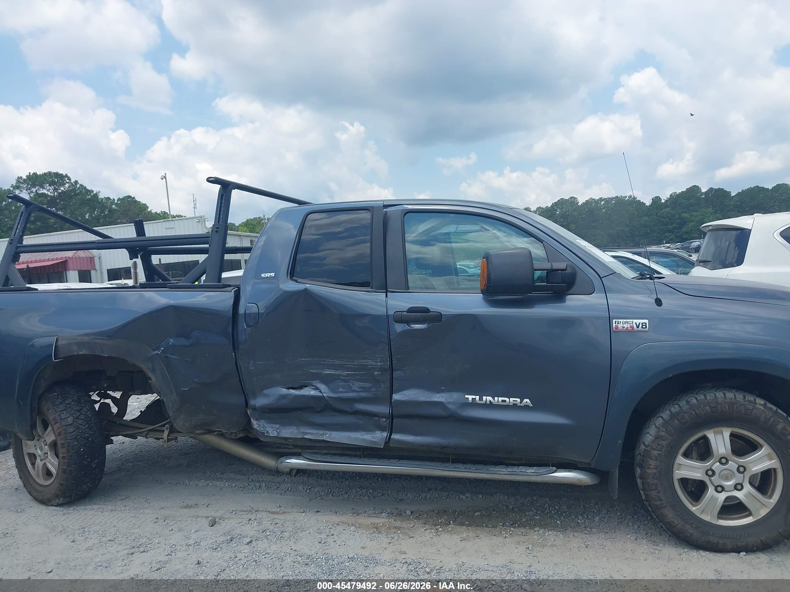 2008 Toyota Tundra Sr5 5.7l V8 Gray vin: 5TFBV54168X044792