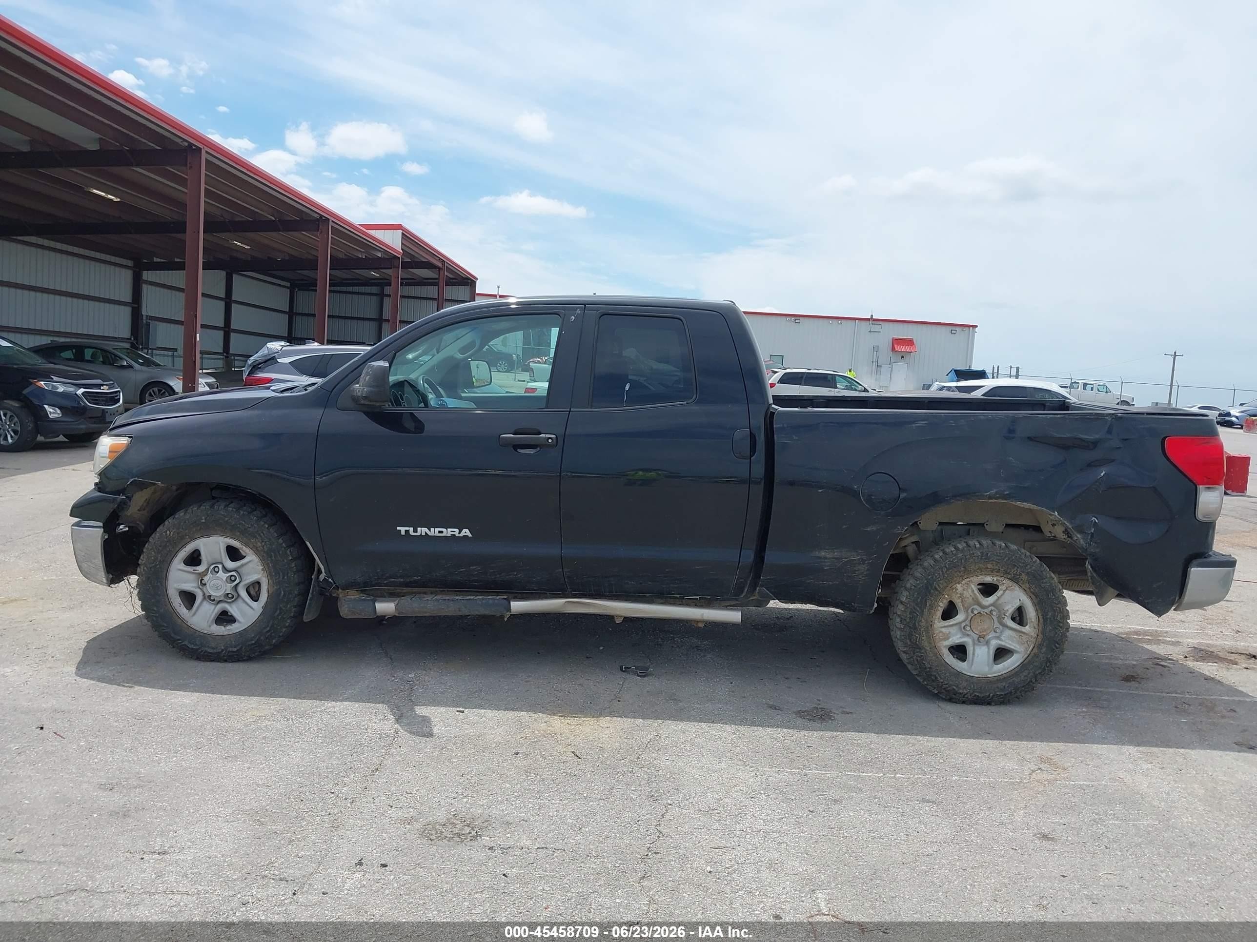 2008 Toyota Tundra Base 5.7l V8 Black vin: 5TFBV54168X047076