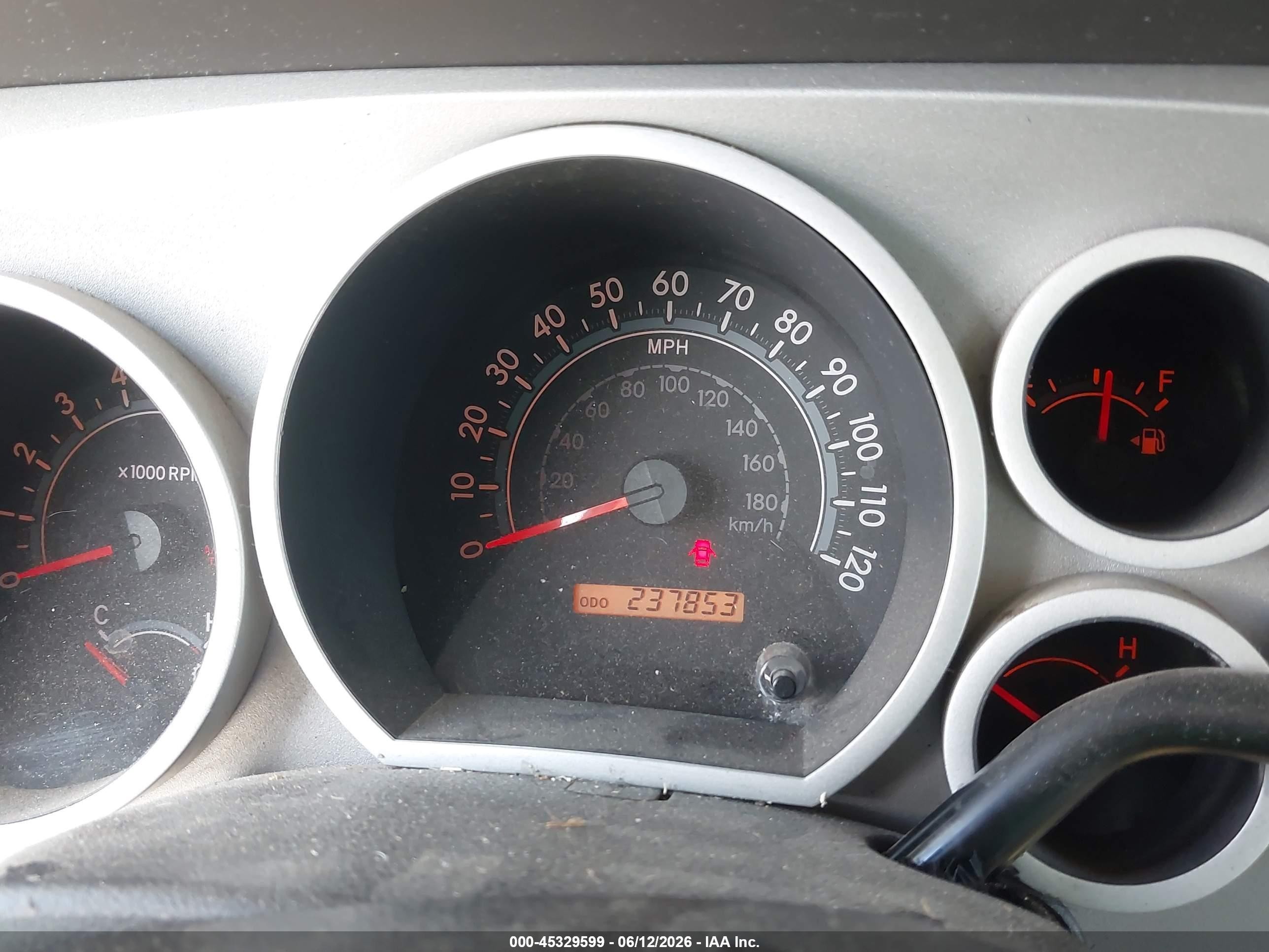 2008 Toyota Tundra Base 5.7l V8 Green vin: 5TFBV54168X057638