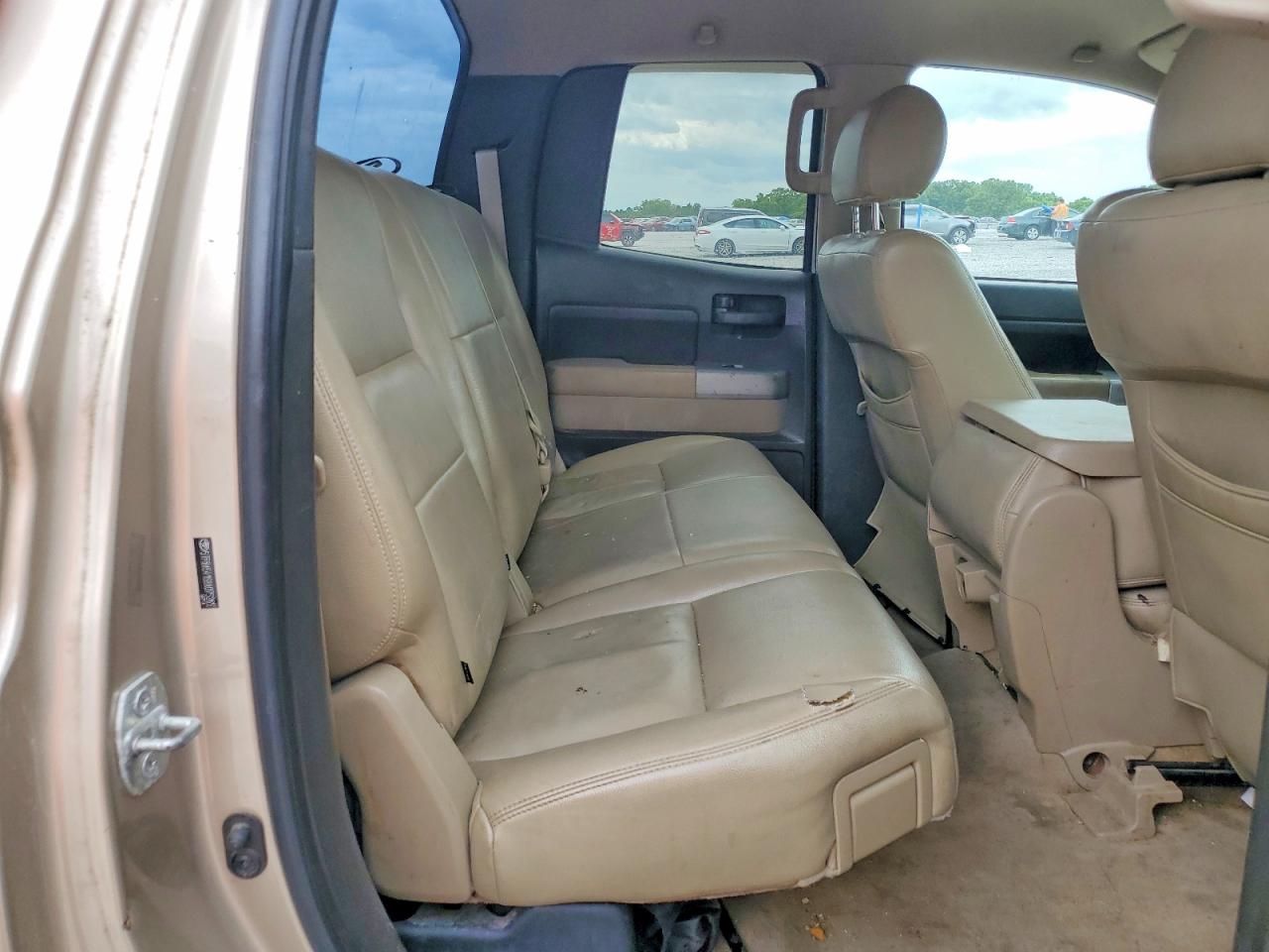 2008 Toyota Tundra Grade Золотой vin: 5TFBV54168X075265
