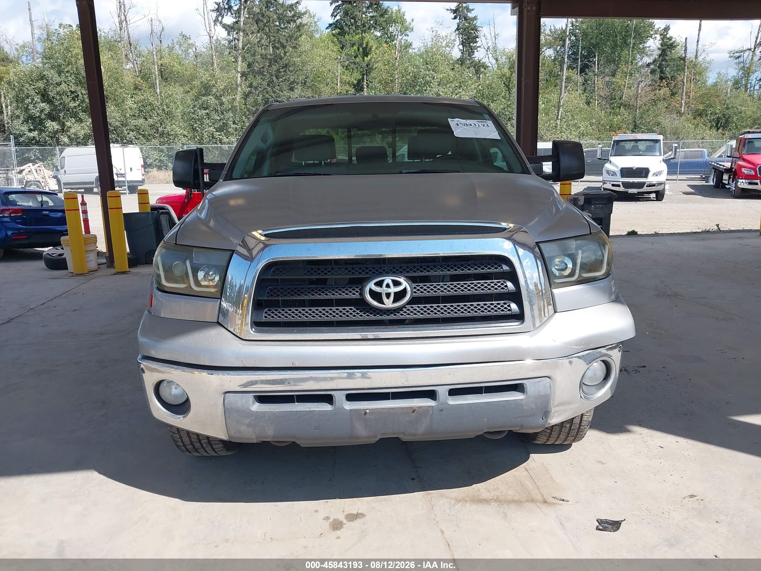 2007 Toyota Tundra Sr5 5.7l V8 Silver vin: 5TFBV54177X028440