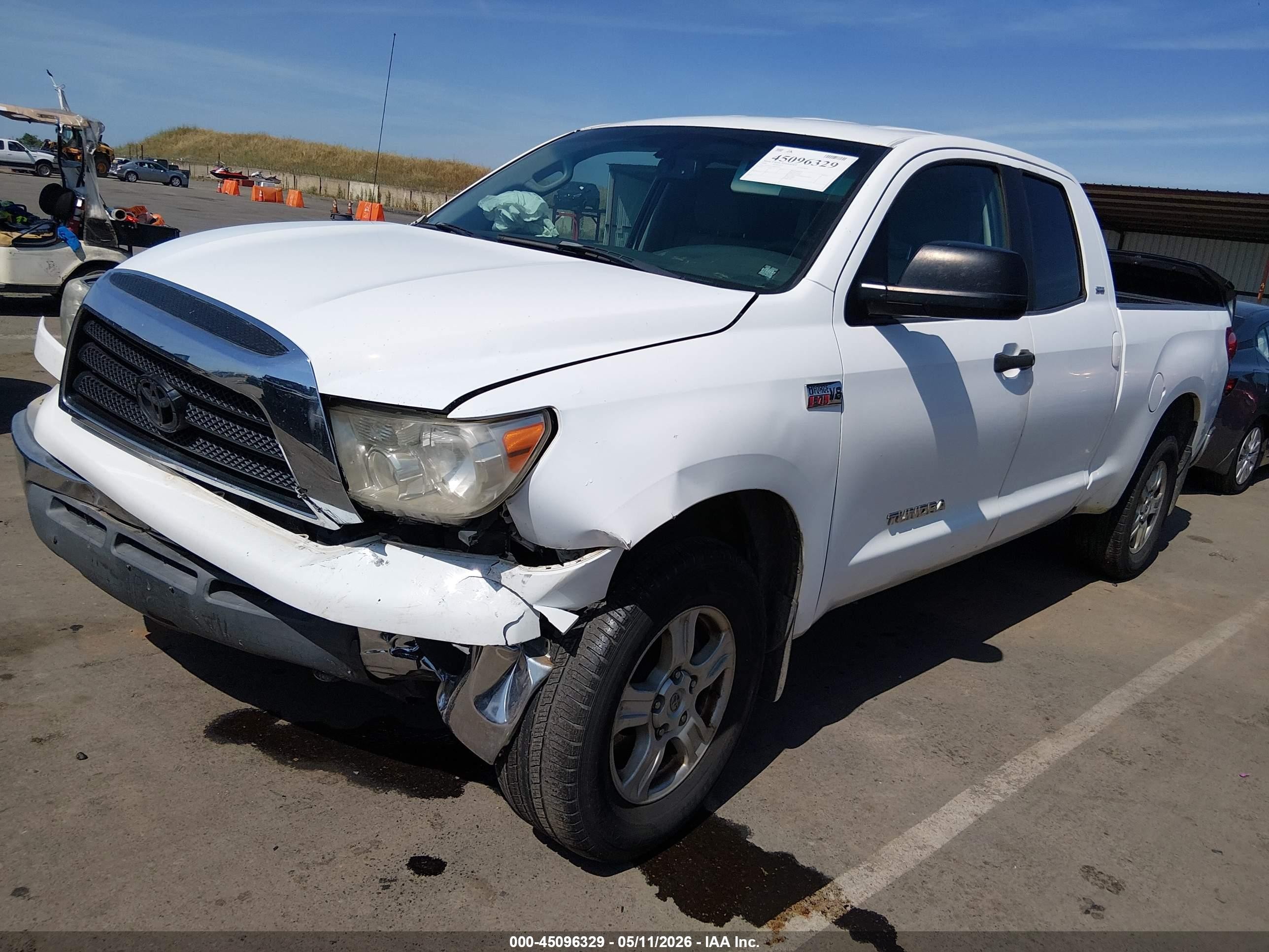 2008 Toyota Tundra Sr5 5.7l V8 Белый vin: 5TFBV54198X051901