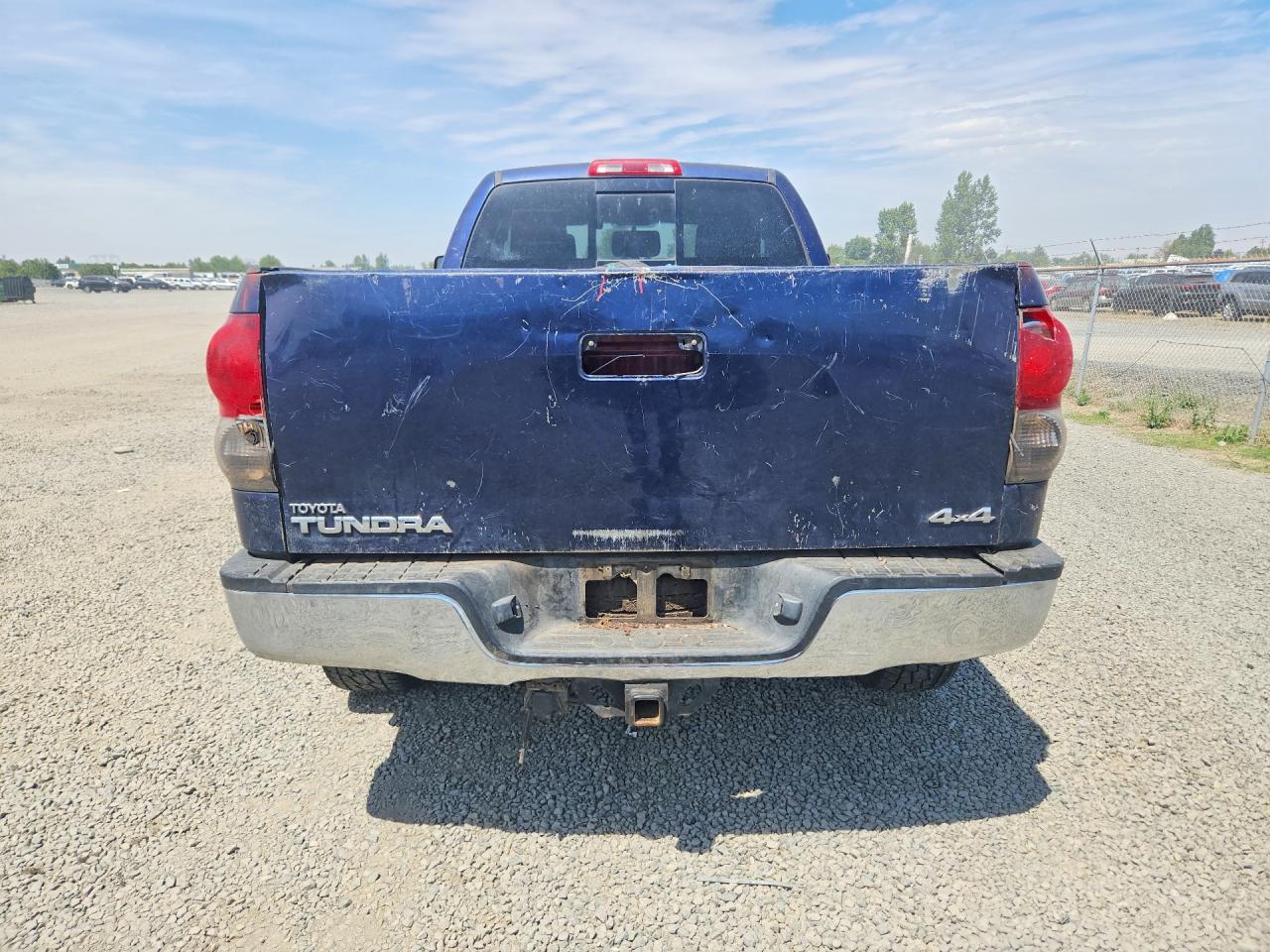2008 Toyota Tundra Sr5 Blue vin: 5TFBV541X8X034816