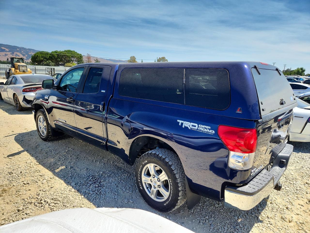 2008 Toyota Tundra Sr5 Blue vin: 5TFBV541X8X062048