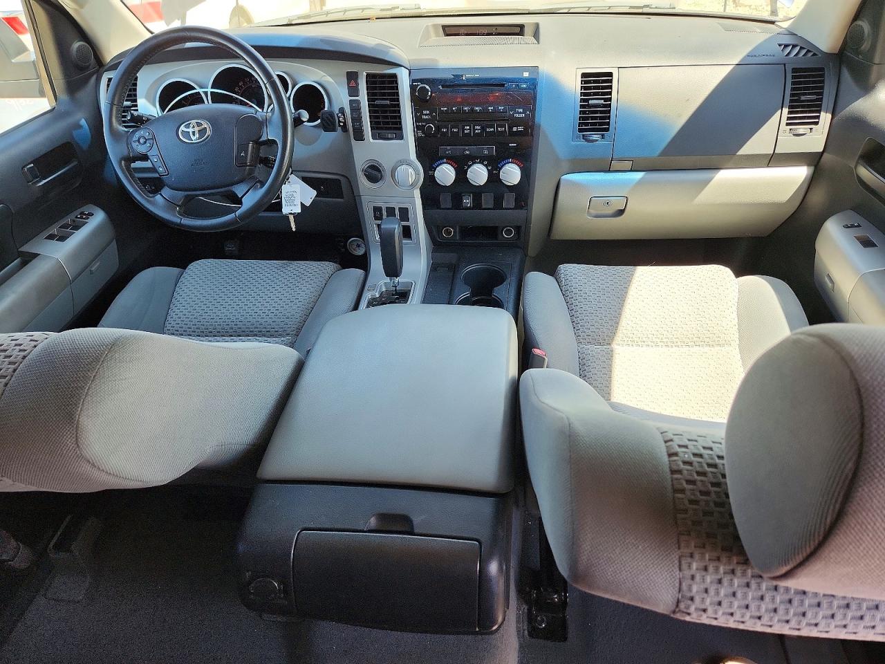 2008 Toyota Tundra Sr5 Blue vin: 5TFBV541X8X062048