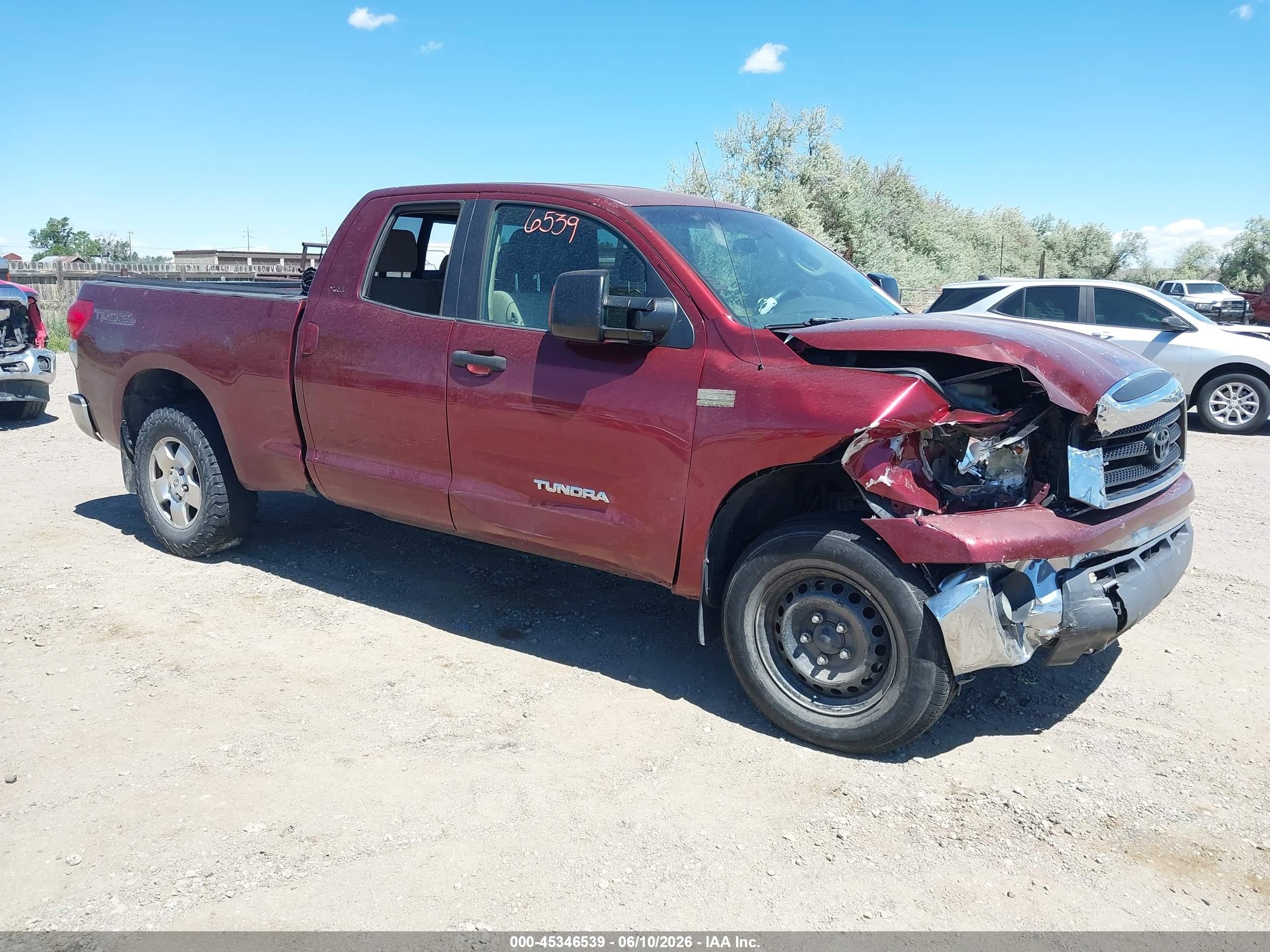 2008 Toyota Tundra Sr5 5.7l V8 Maroon vin: 5TFBV541X8X070439