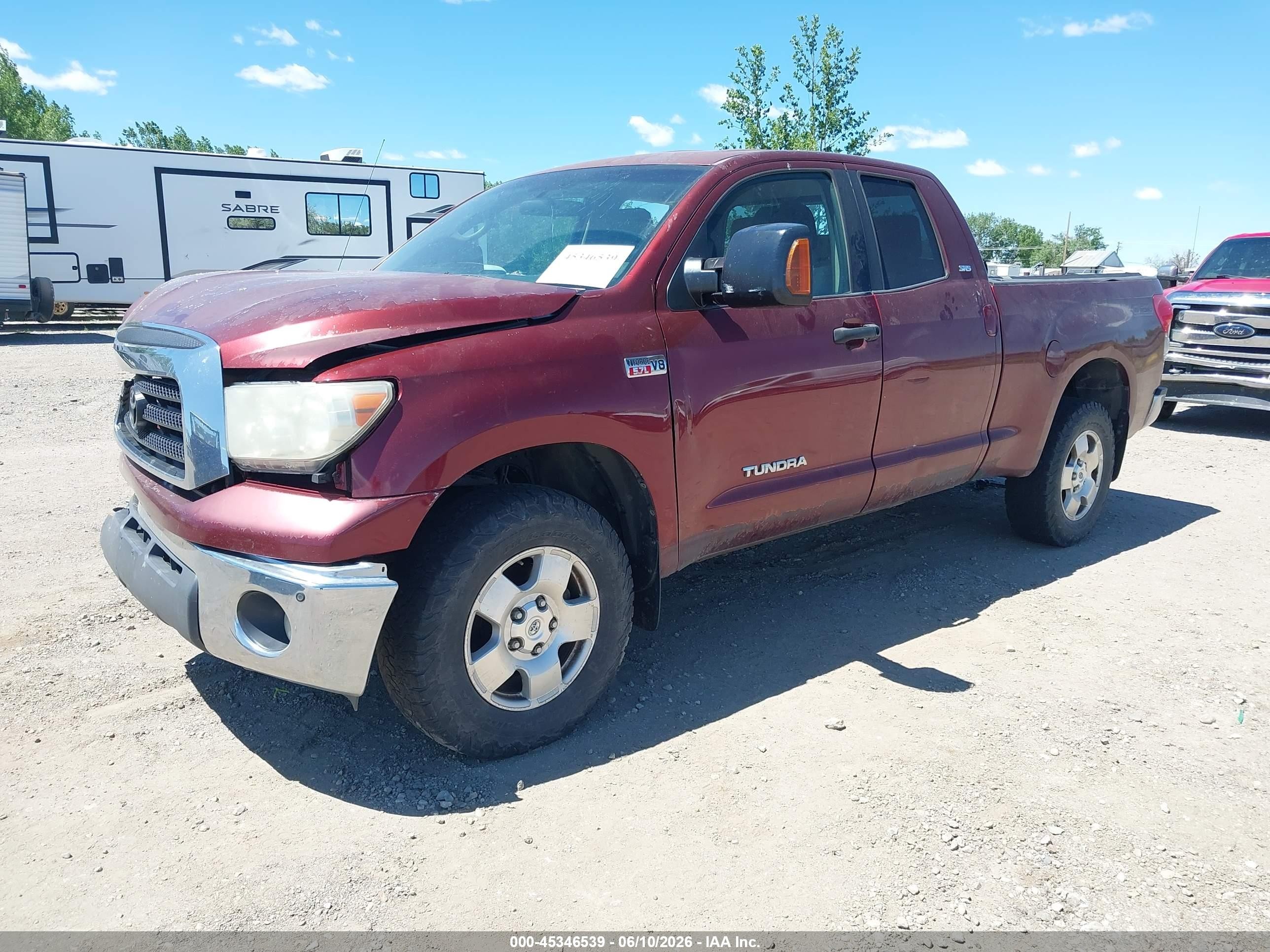 2008 Toyota Tundra Sr5 5.7l V8 Maroon vin: 5TFBV541X8X070439