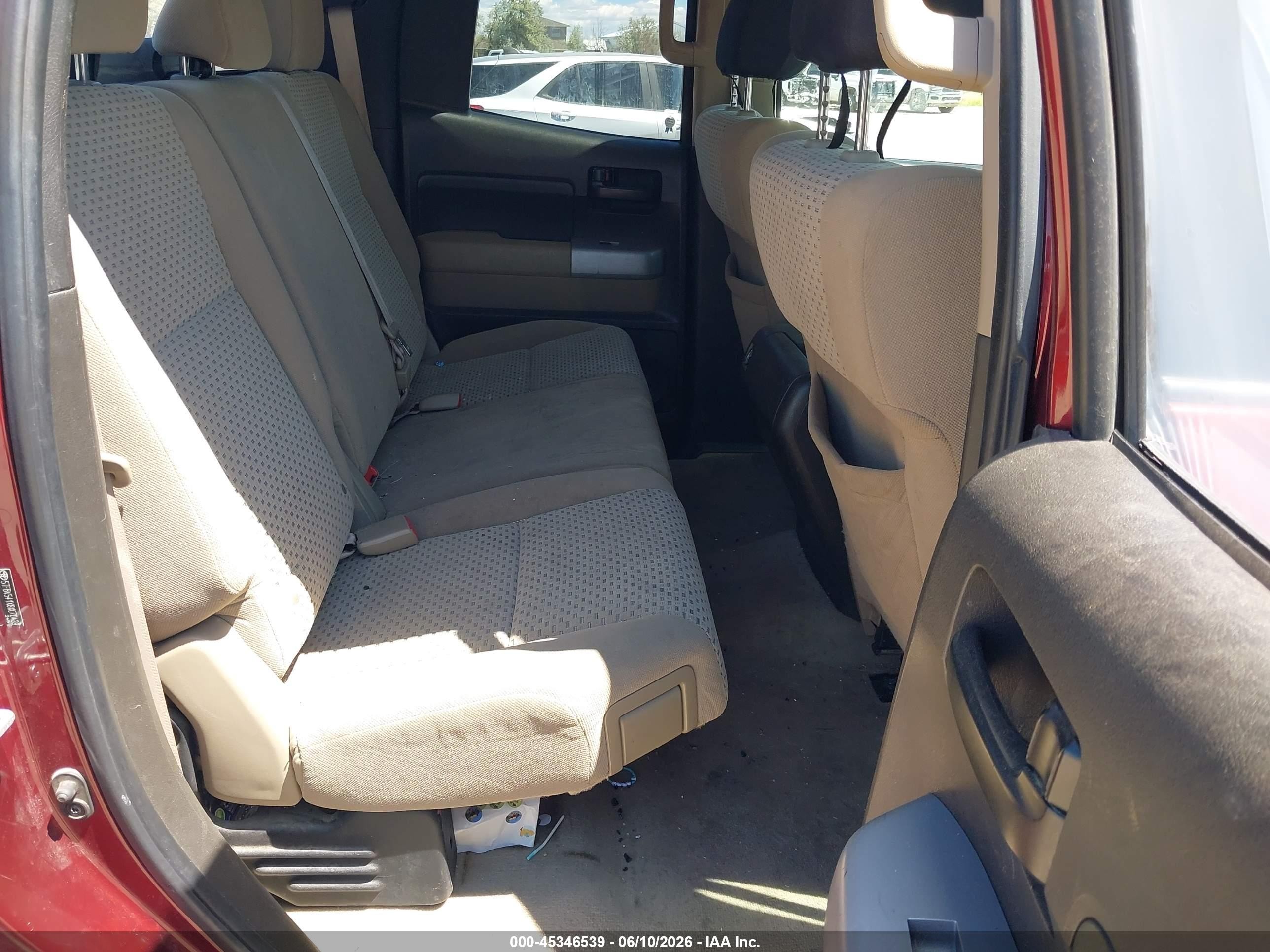 2008 Toyota Tundra Sr5 5.7l V8 Maroon vin: 5TFBV541X8X070439