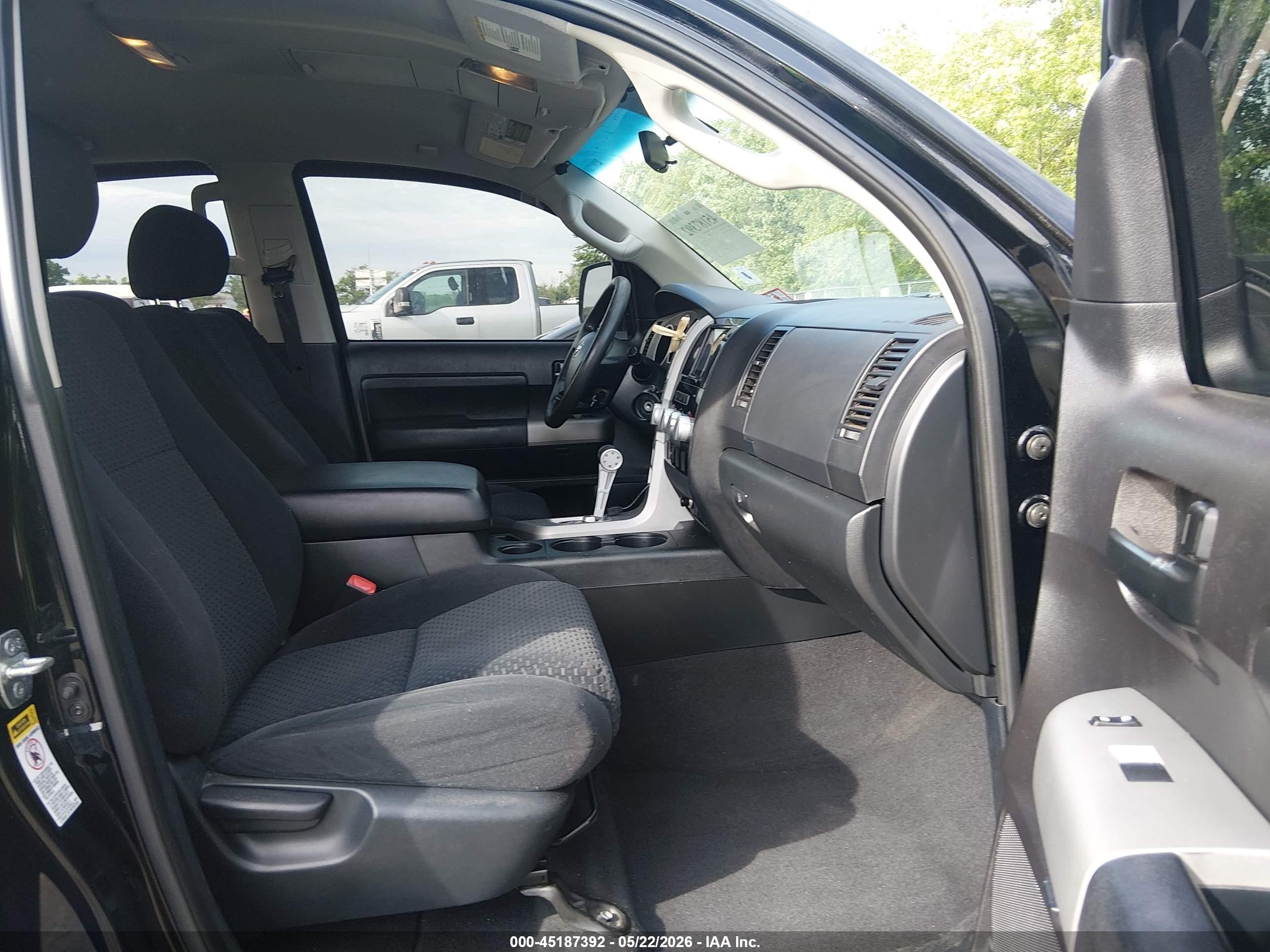 2009 Toyota Tundra Grade 5.7l V8 Black vin: 5TFBV541X9X086500
