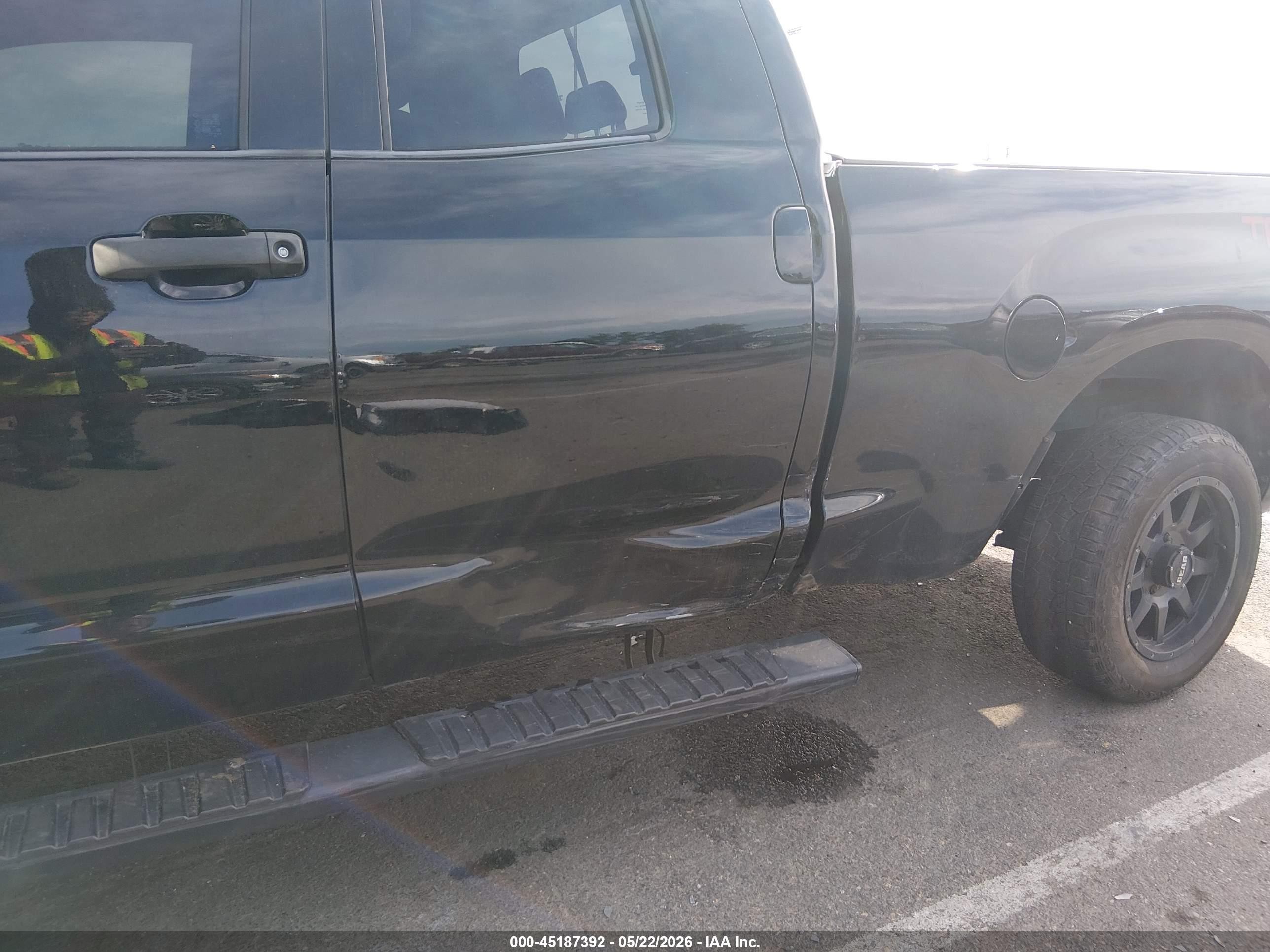 2009 Toyota Tundra Grade 5.7l V8 Black vin: 5TFBV541X9X086500