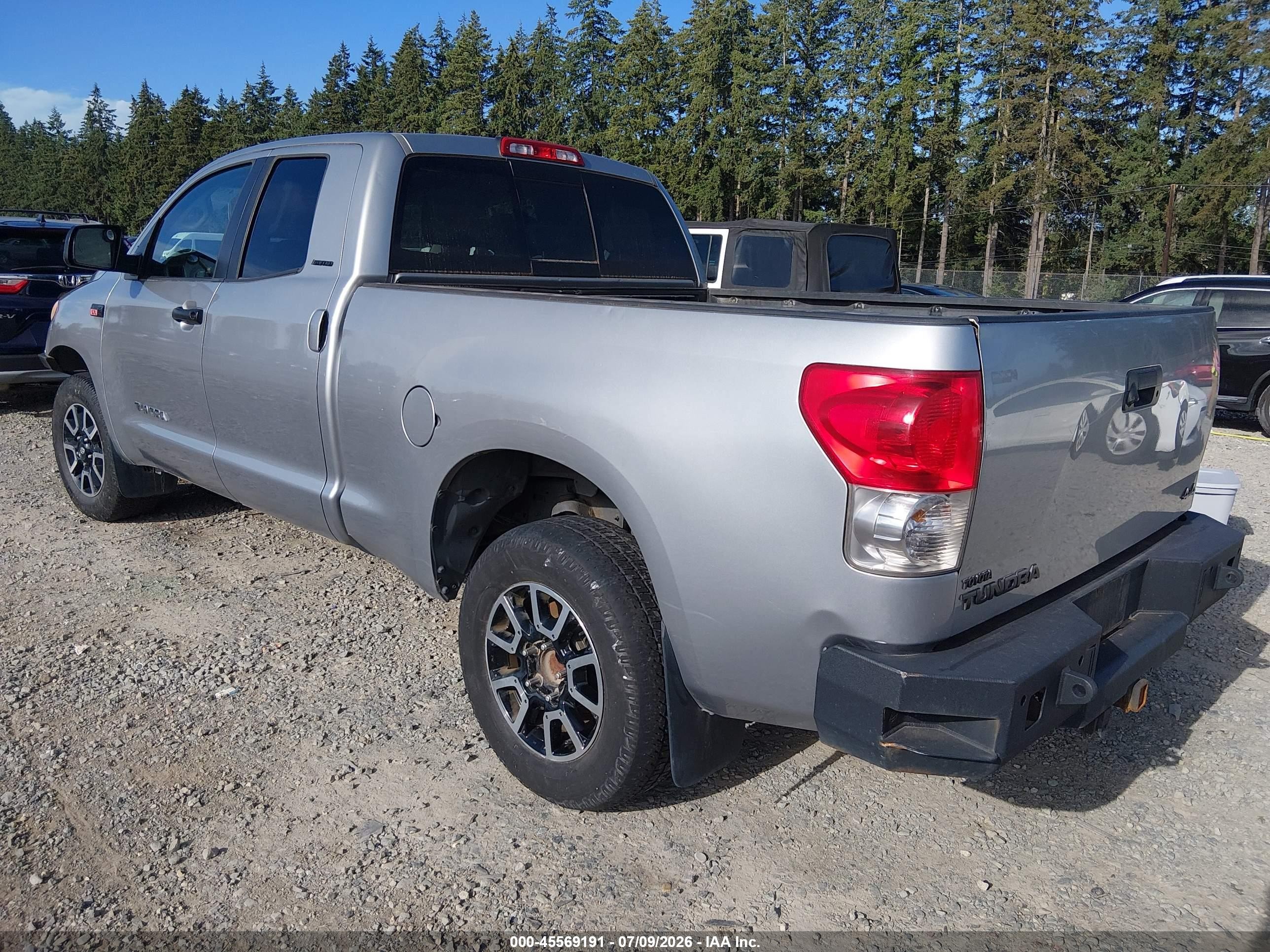 2007 Toyota Tundra Limited 5.7l V8 Silver vin: 5TFBV58137X003836