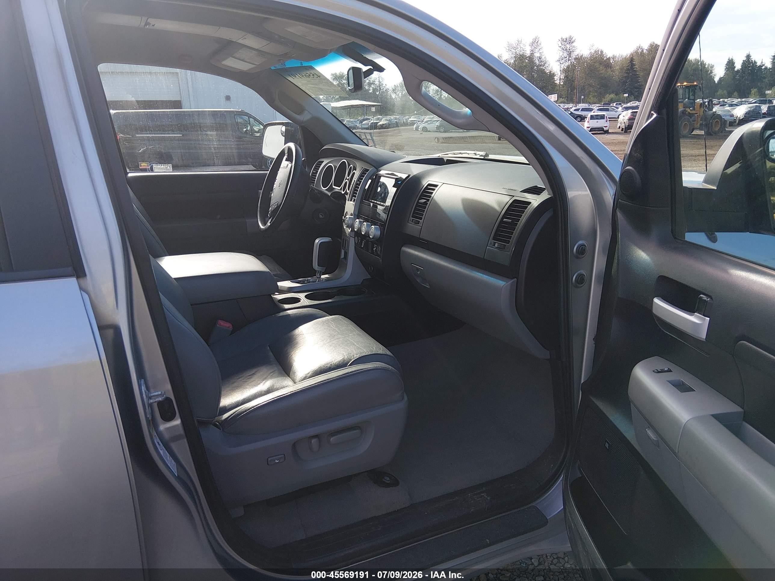 2007 Toyota Tundra Limited 5.7l V8 Silver vin: 5TFBV58137X003836