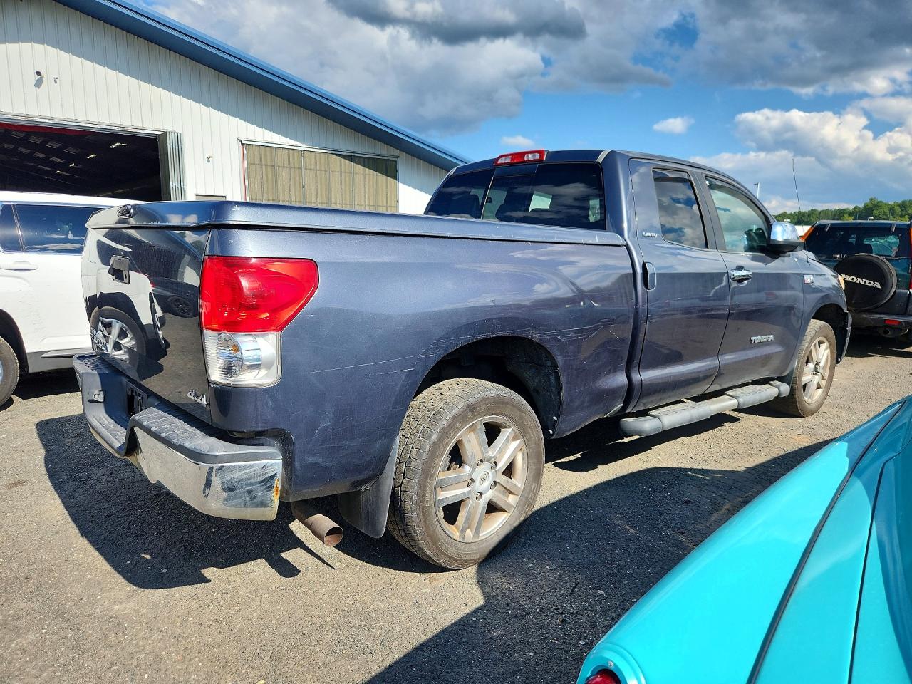 2007 Toyota Tundra Limited Blue vin: 5TFBV58147X007703