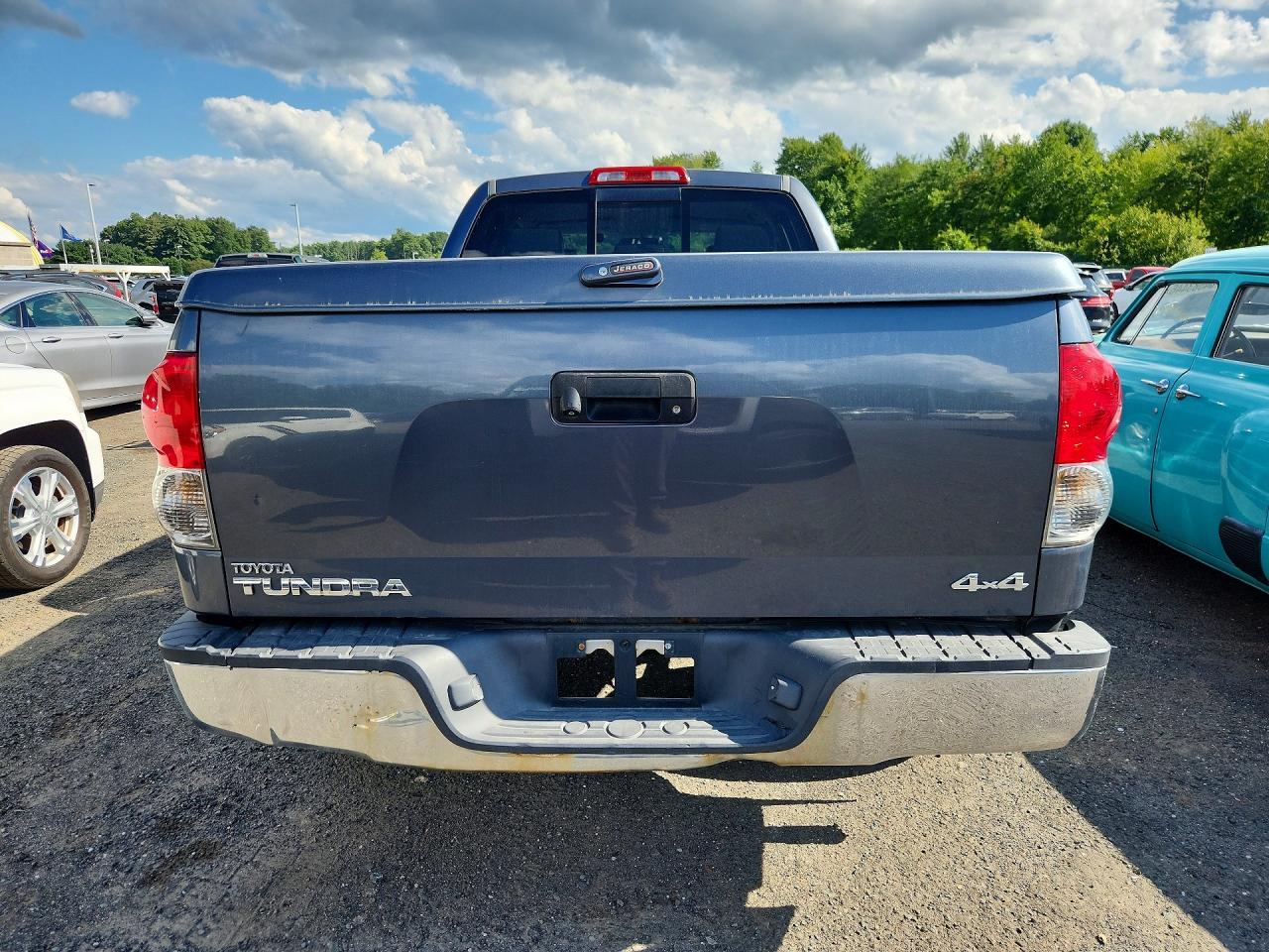 2007 Toyota Tundra Limited Blue vin: 5TFBV58147X007703