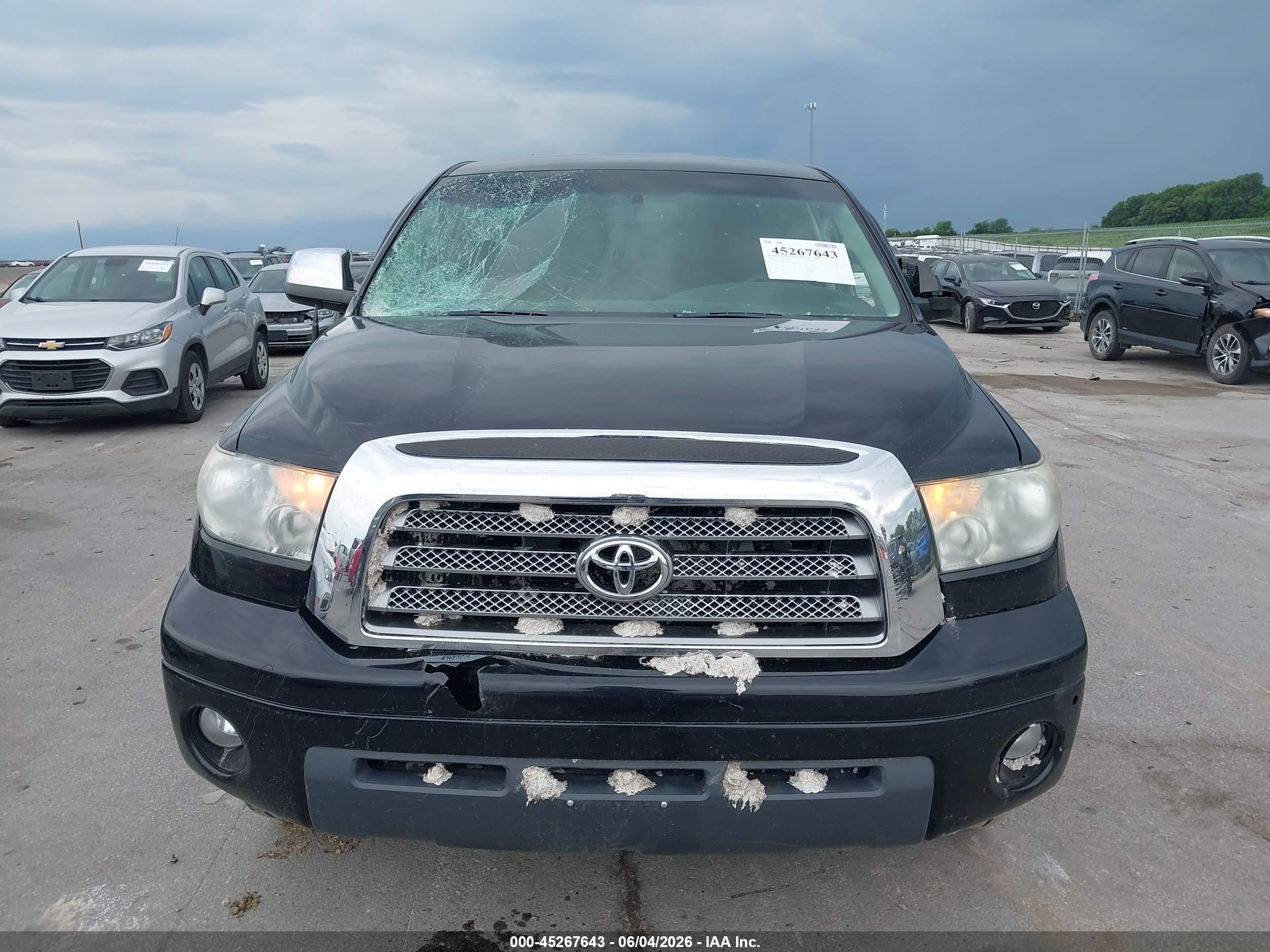 2008 Toyota Tundra Limited 5.7l V8 Черный vin: 5TFBV58148X050925