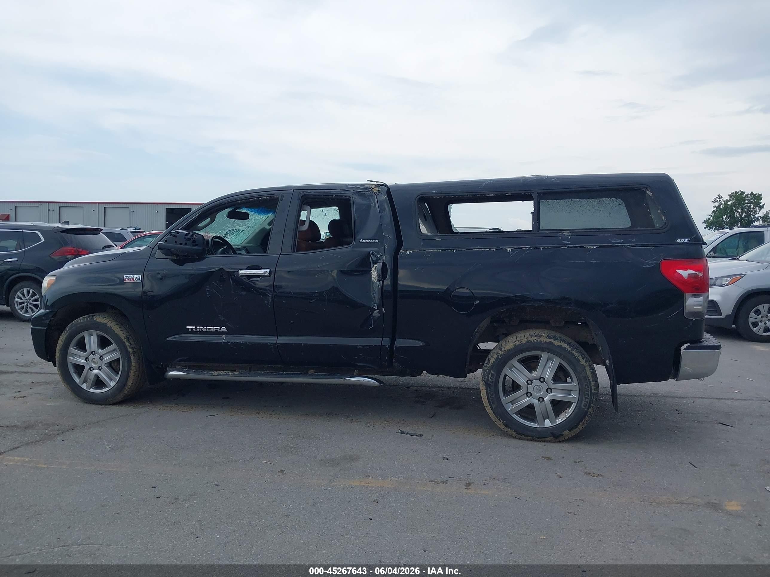2008 Toyota Tundra Limited 5.7l V8 Черный vin: 5TFBV58148X050925