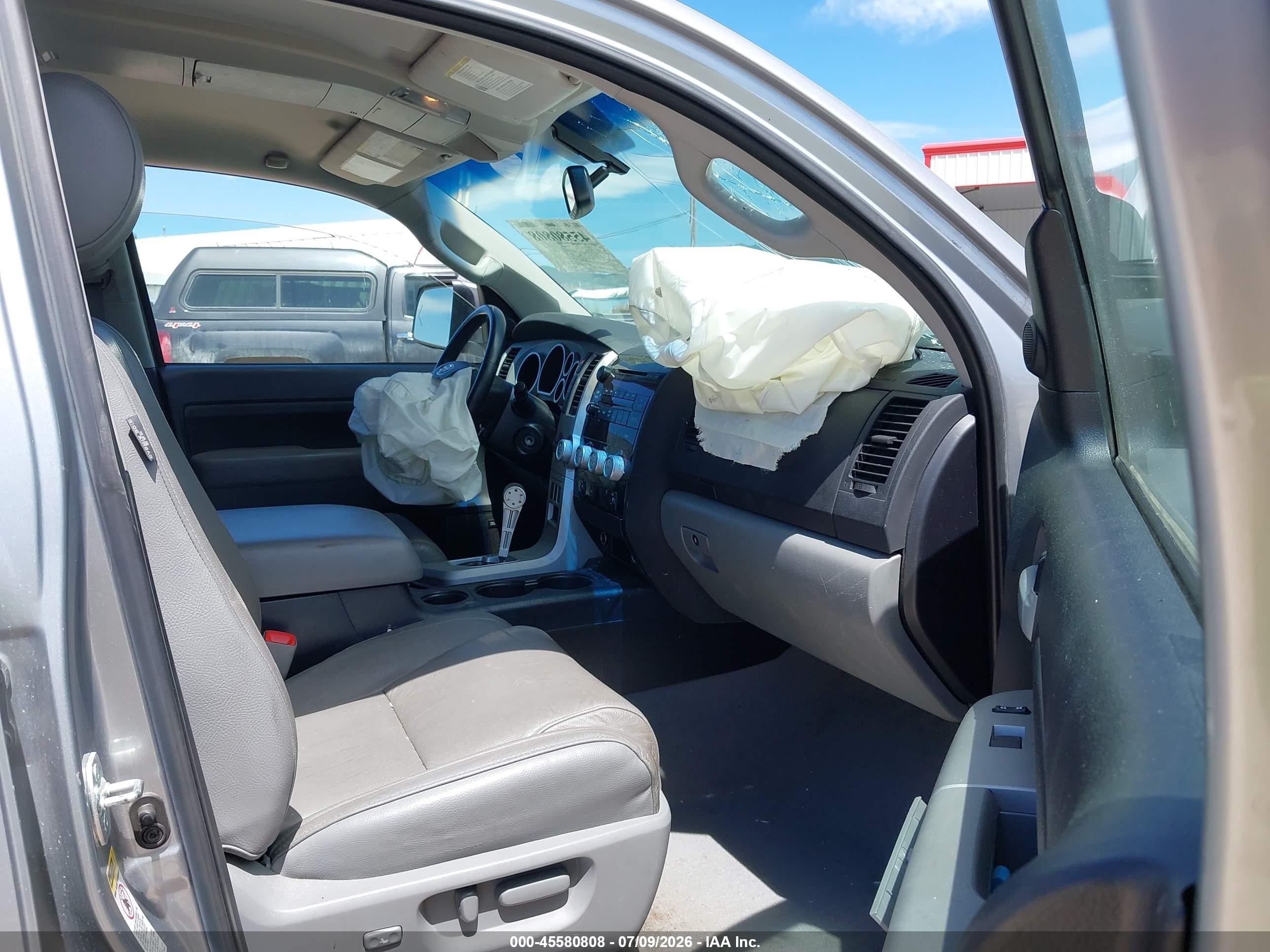 2007 Toyota Tundra Limited 5.7l V8 Silver vin: 5TFBV58167X011347