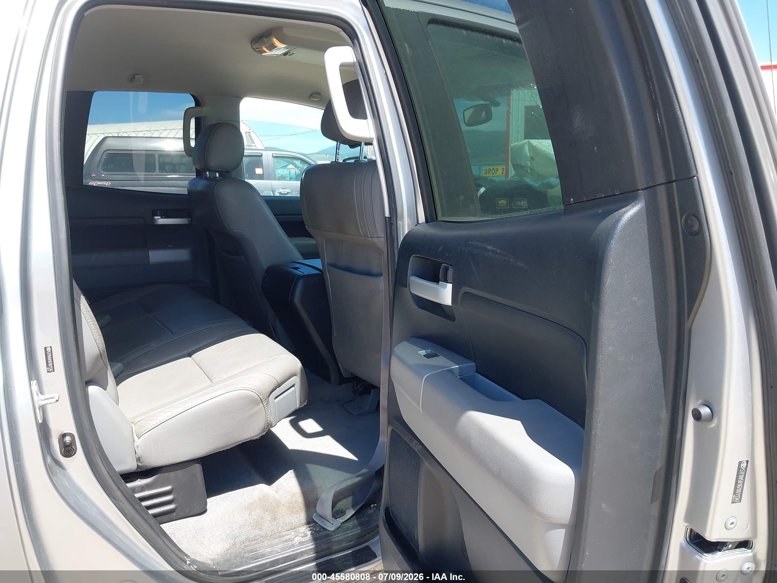 2007 Toyota Tundra Limited 5.7l V8 Silver vin: 5TFBV58167X011347