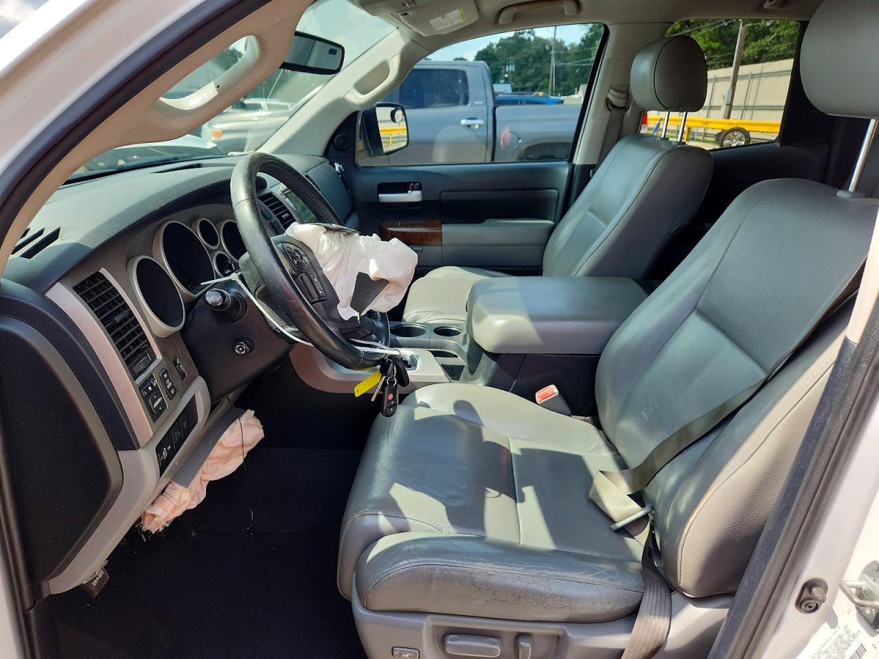 2012 Toyota Tundra Double Cab Limited White vin: 5TFBW5F1XCX268781