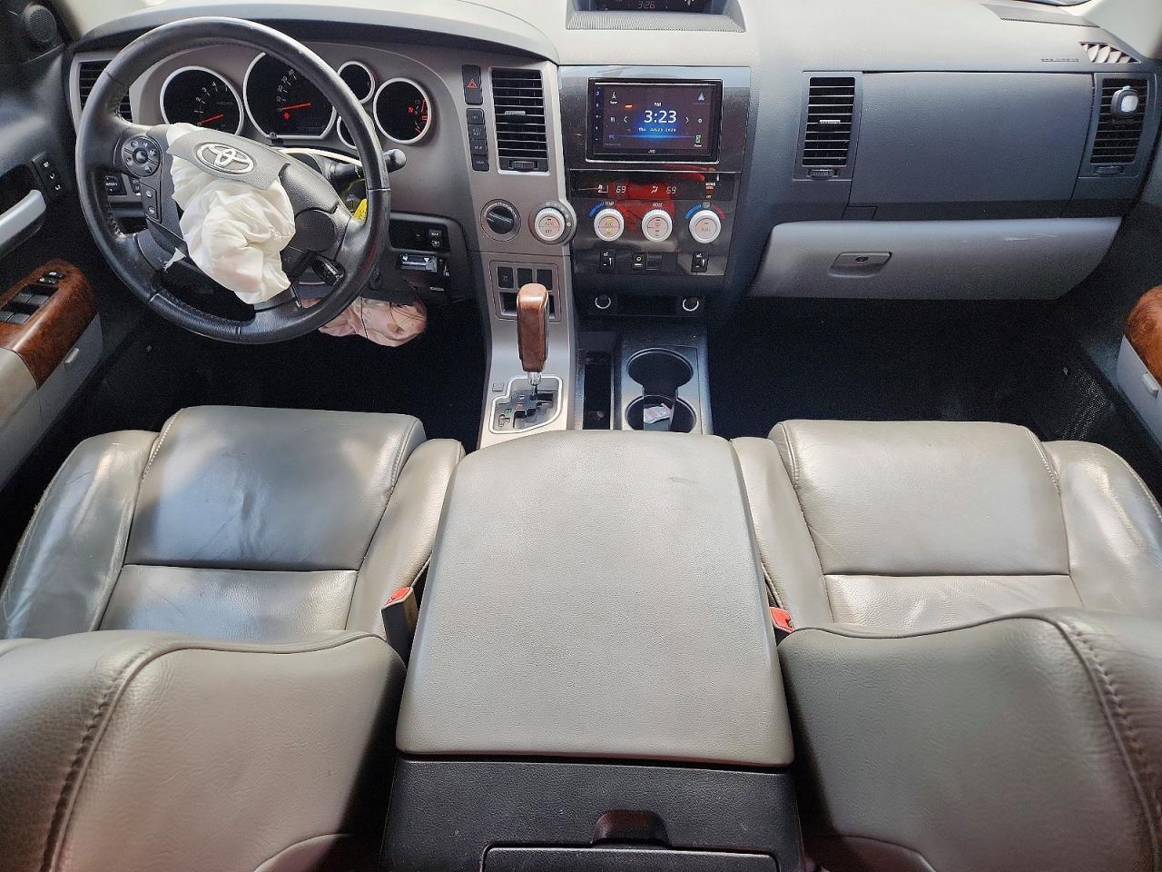 2012 Toyota Tundra Double Cab Limited White vin: 5TFBW5F1XCX268781