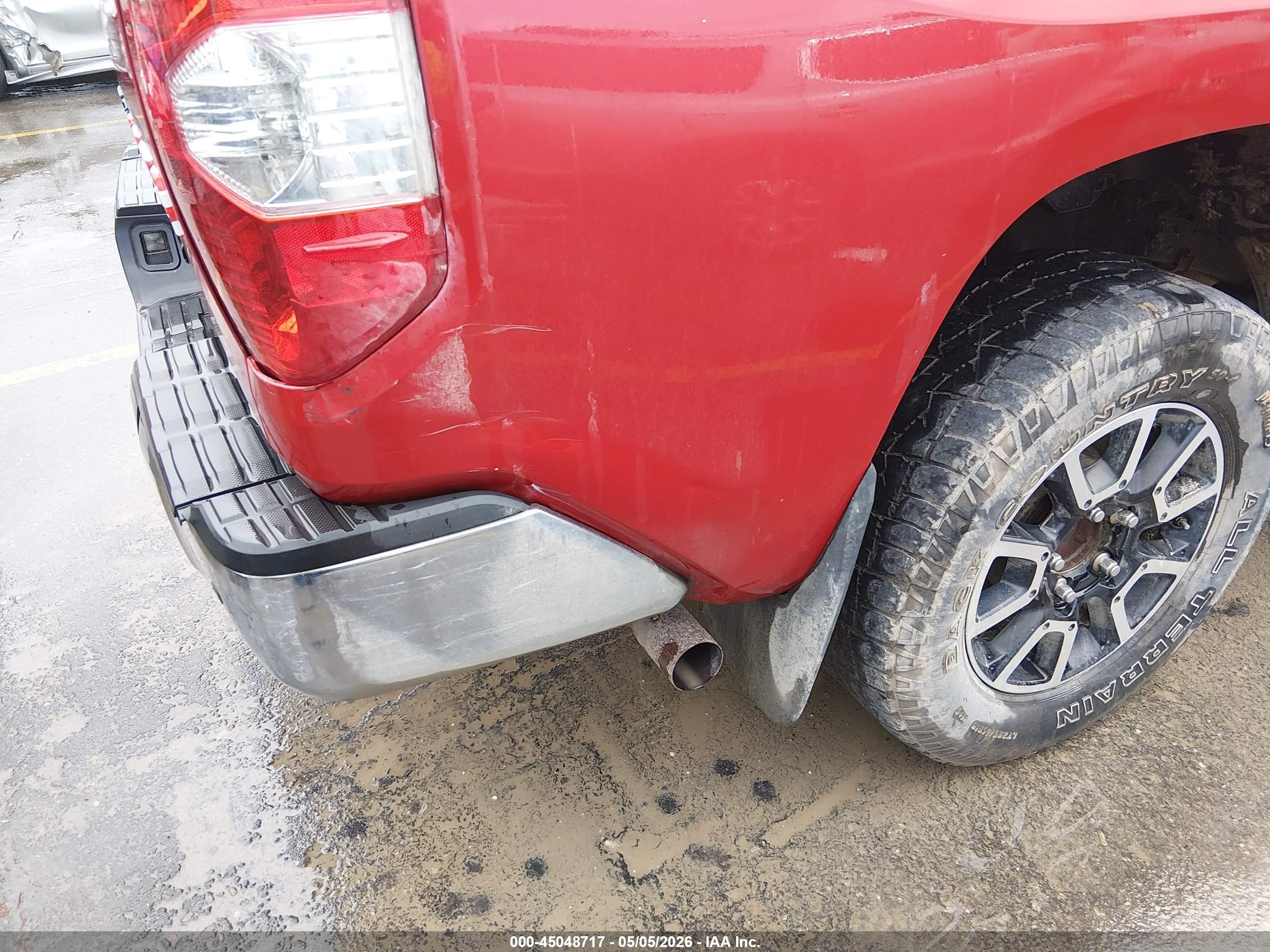 2014 Toyota Tundra Limited 5.7l V8 Red vin: 5TFBW5F1XEX363943