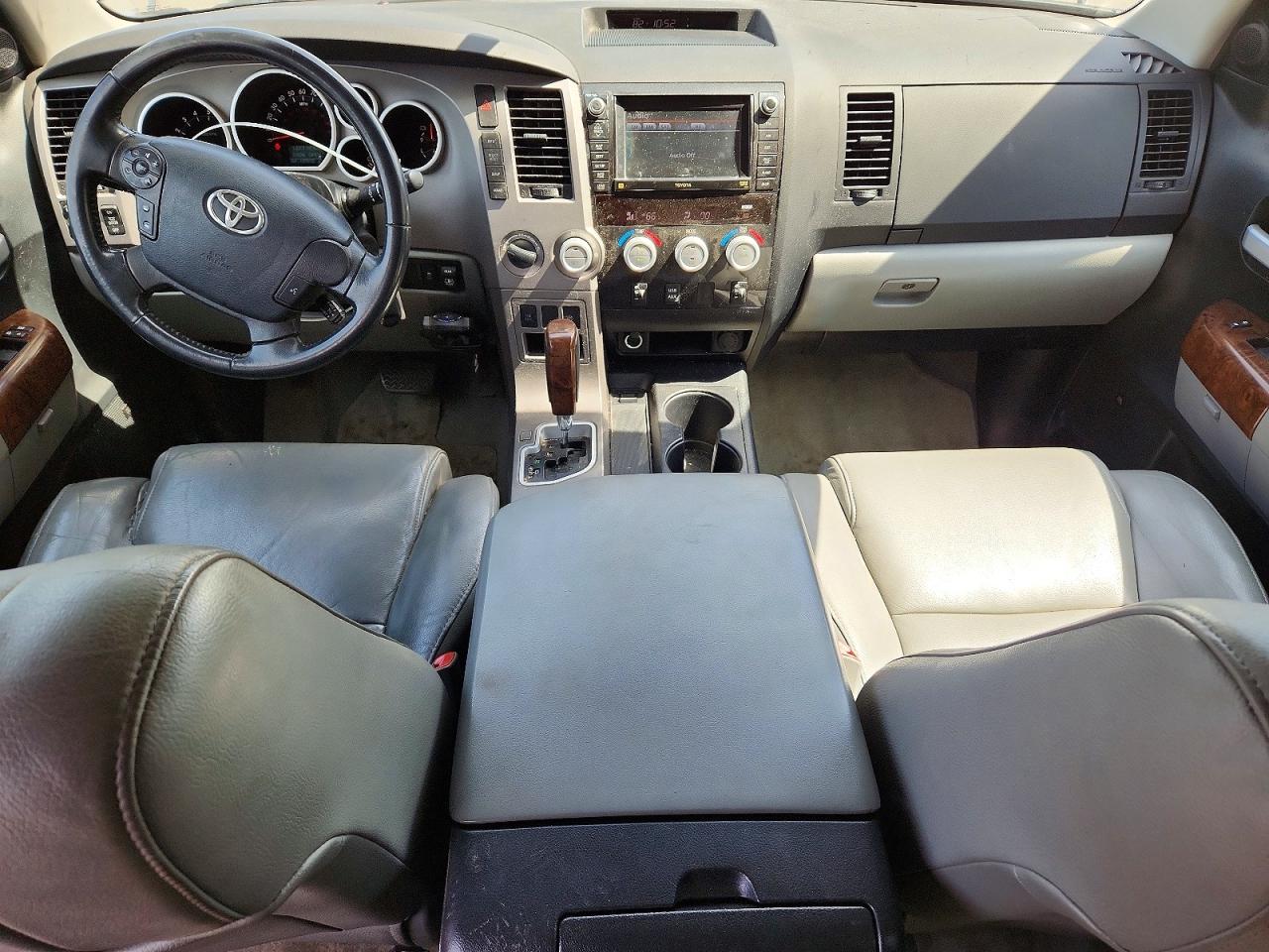 2011 Toyota Tundra Double Cab Limited Серебряный vin: 5TFBY5F10BX206895