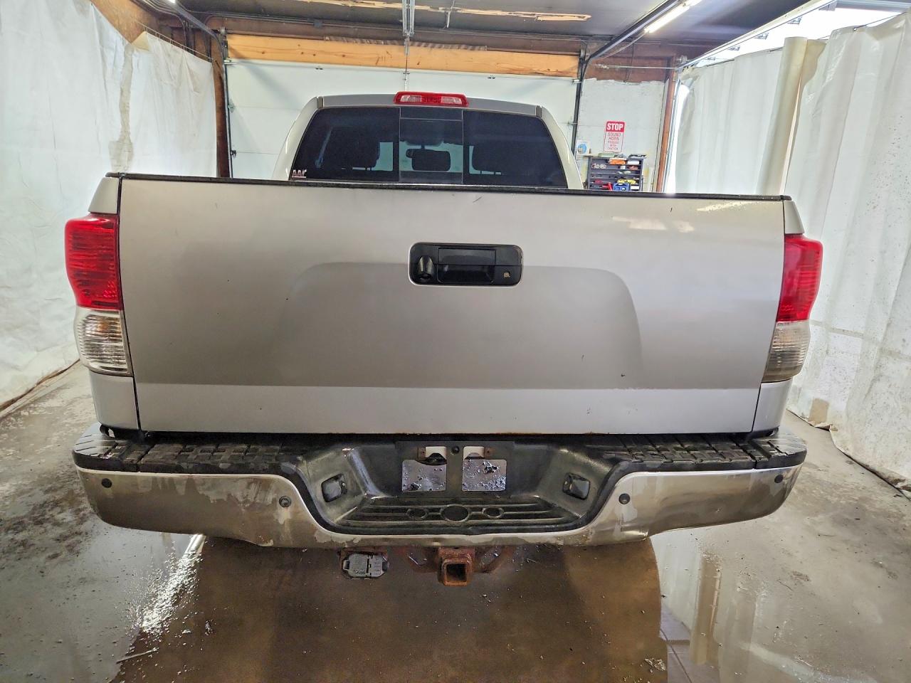 2012 Toyota Tundra Double Cab Limited Silver vin: 5TFBY5F16CX242947