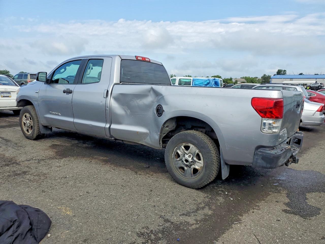 2010 Toyota Tundra Double Cab Sr5 Серебряный vin: 5TFCM5F17AX001170