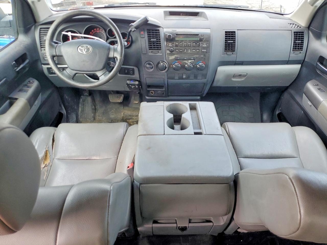 2010 Toyota Tundra Double Cab Sr5 Серебряный vin: 5TFCM5F17AX001170