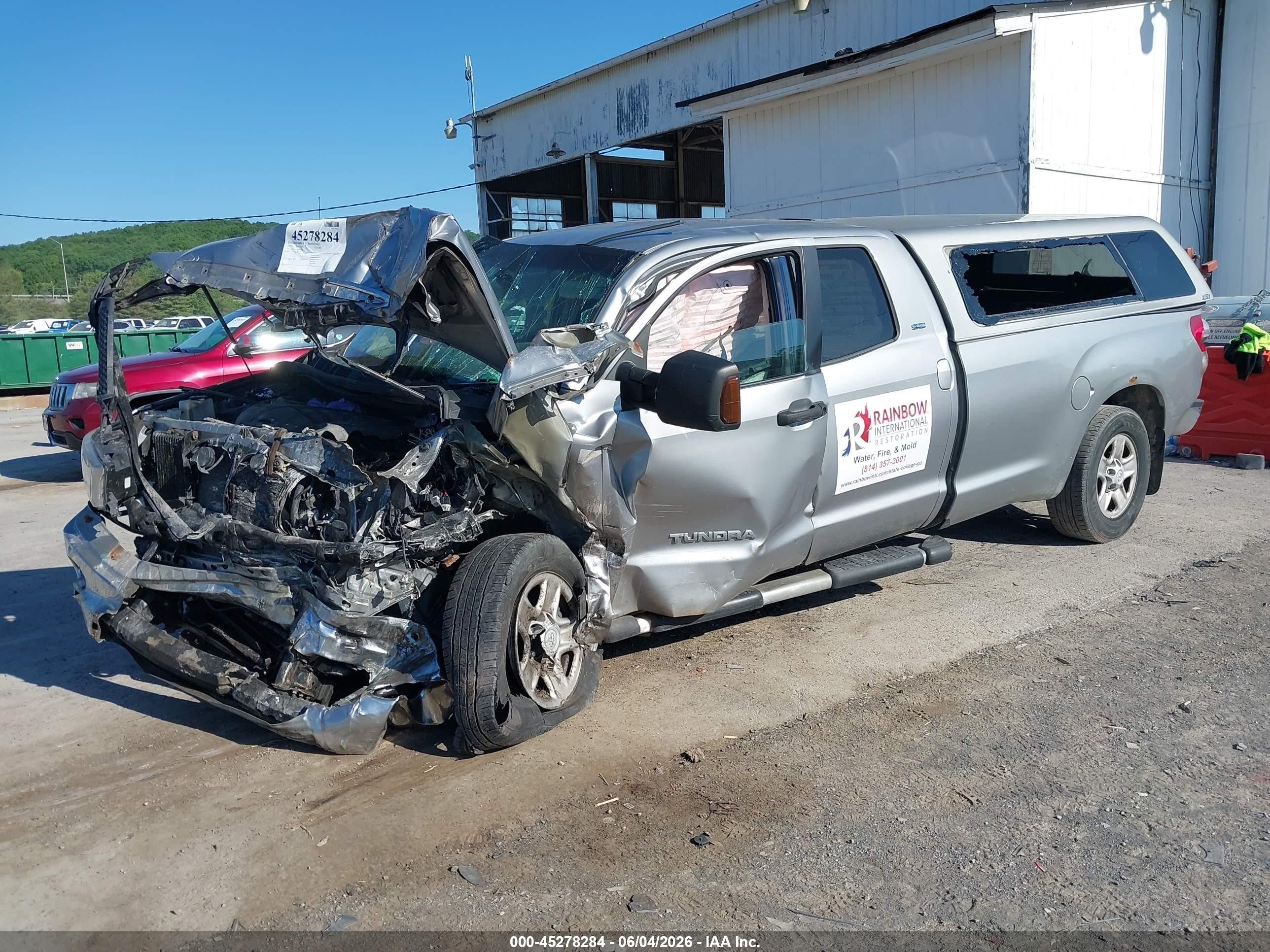 2007 Toyota Tundra Sr5 5.7l V8 Silver vin: 5TFCV54137X002454