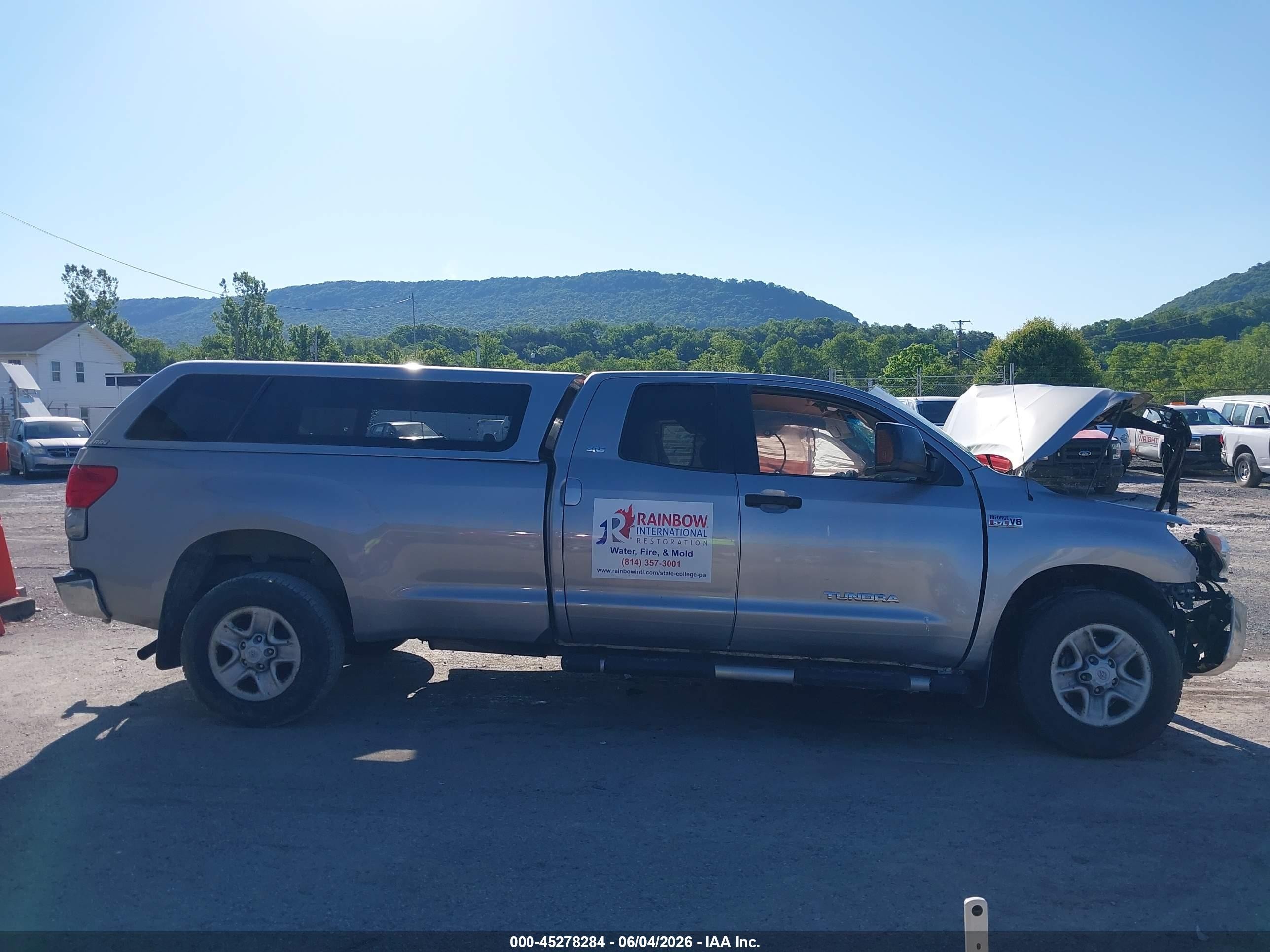 2007 Toyota Tundra Sr5 5.7l V8 Silver vin: 5TFCV54137X002454