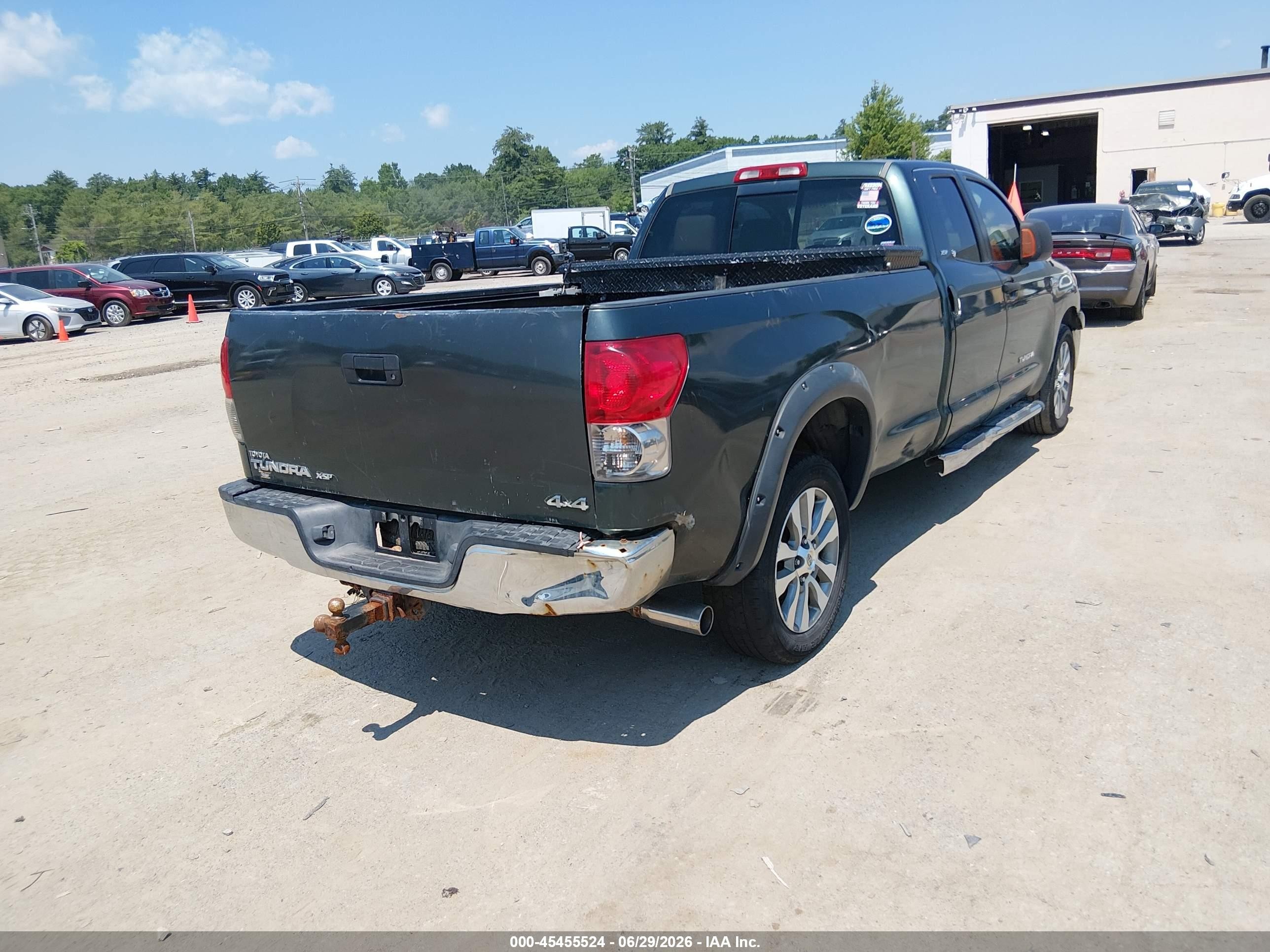2007 Toyota Tundra Sr5 5.7l V8 Green vin: 5TFCV54197X003737
