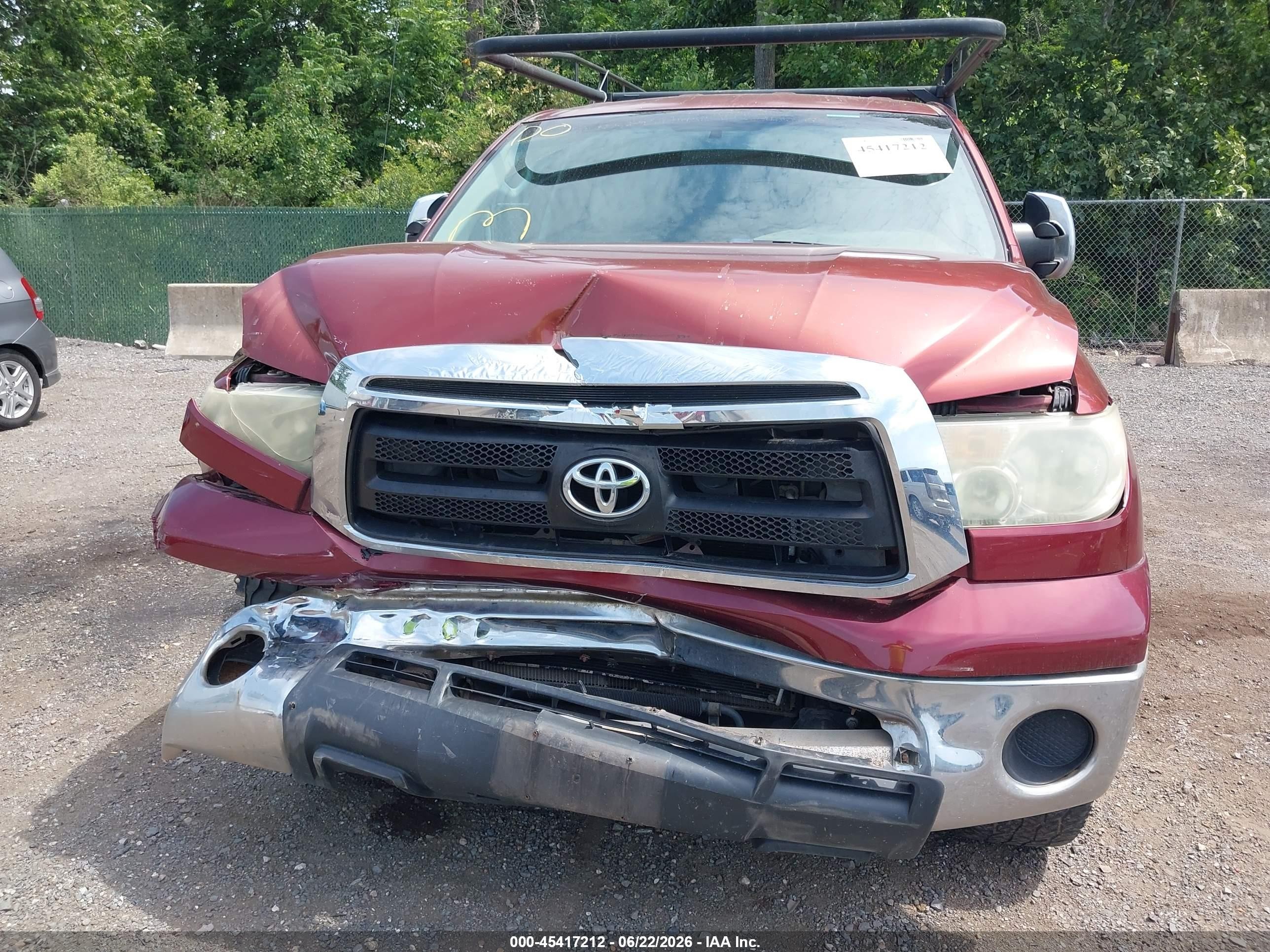 2010 Toyota Tundra Grade 5.7l V8 Red vin: 5TFCY5F11AX010421