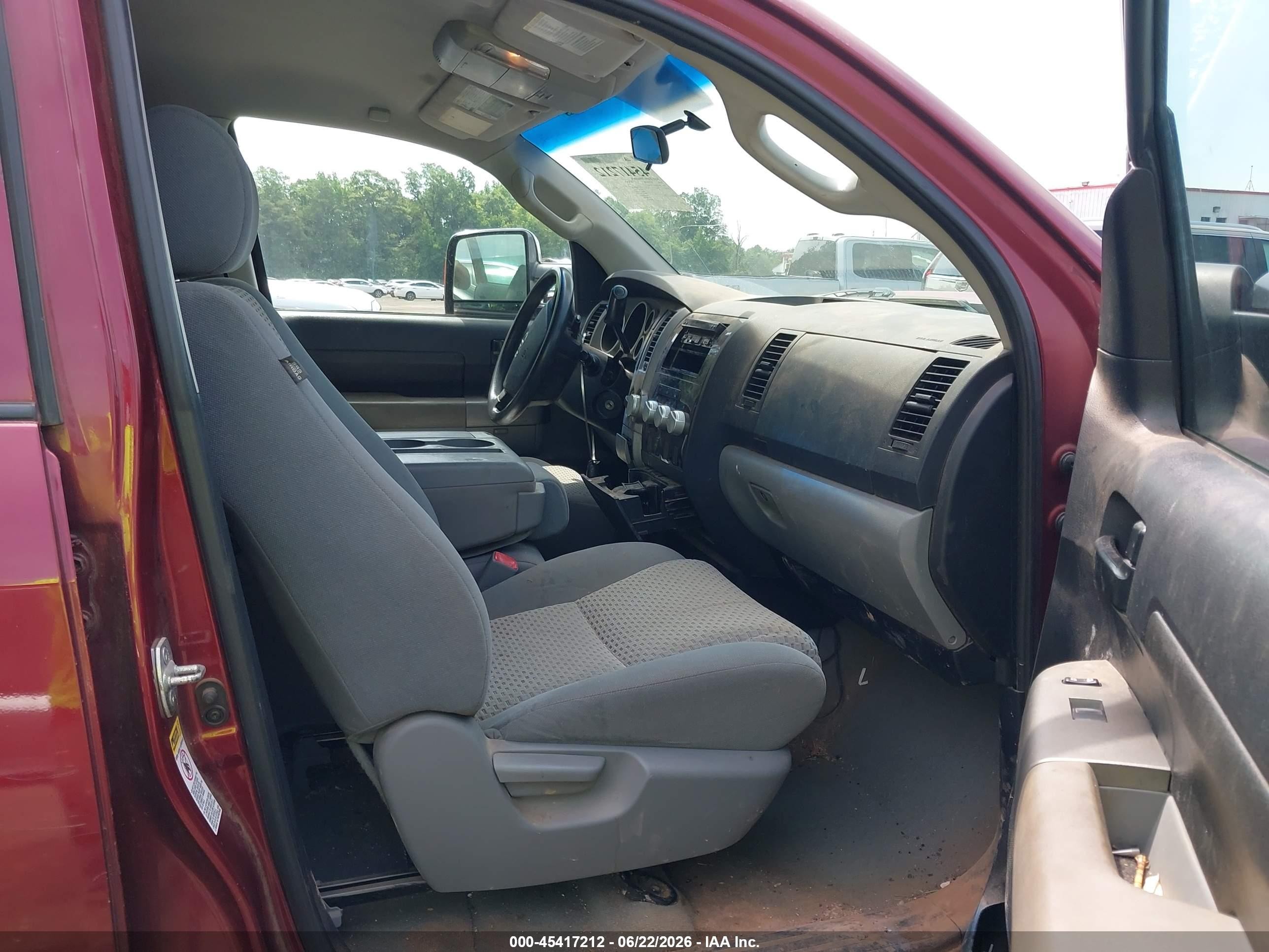 2010 Toyota Tundra Grade 5.7l V8 Red vin: 5TFCY5F11AX010421