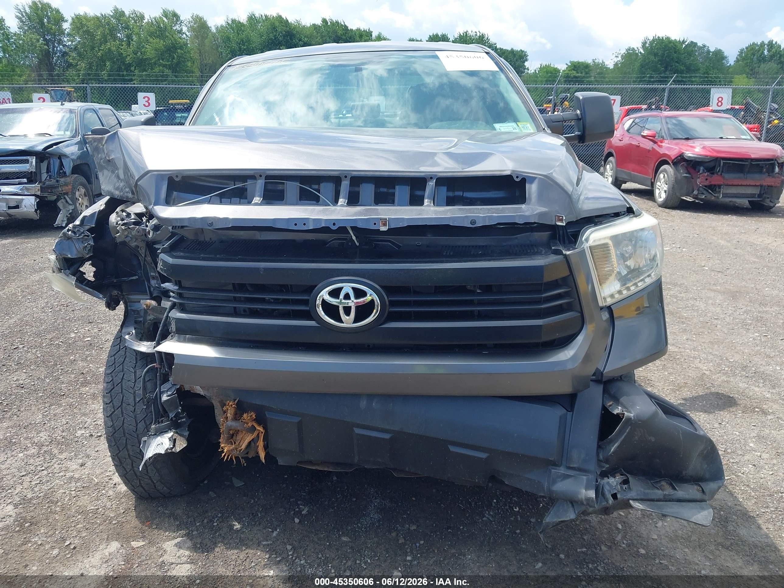 2014 Toyota Tundra Sr 5.7l V8 Gray vin: 5TFCY5F11EX017410