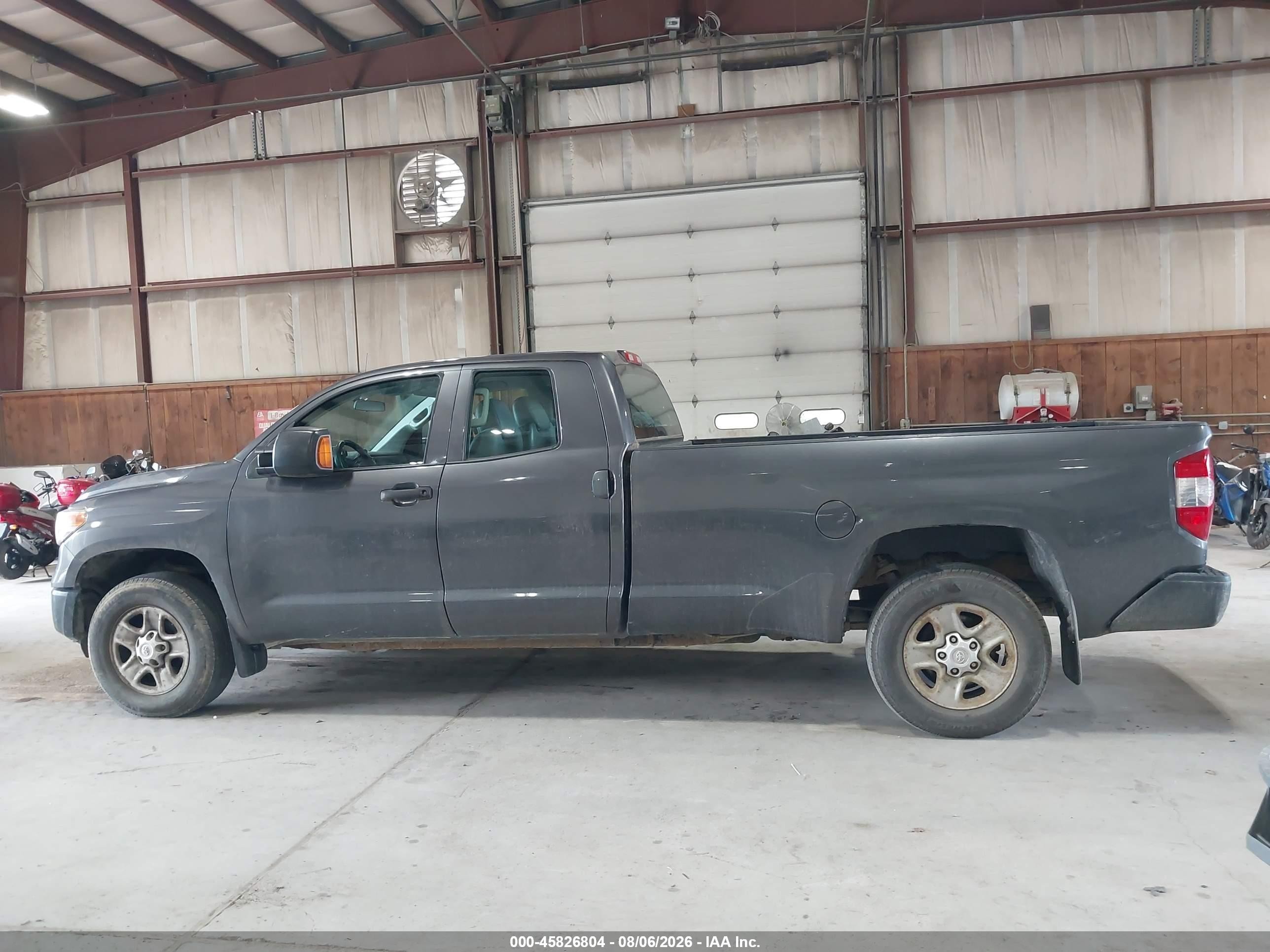 2015 Toyota Tundra Sr 5.7l V8 Gray vin: 5TFCY5F13FX019015