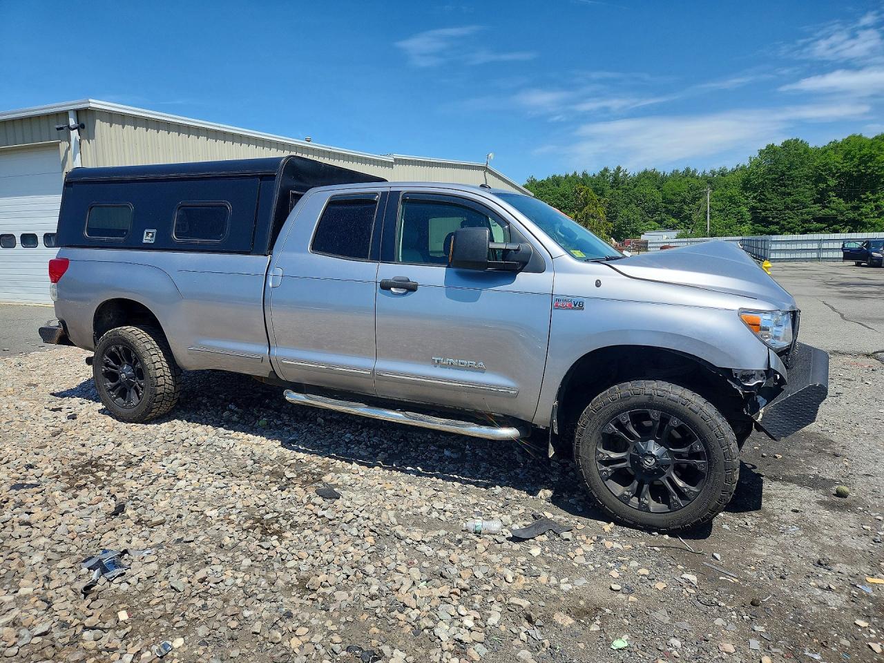 2010 Toyota Tundra Double Cab Sr5 Silver vin: 5TFCY5F15AX010924