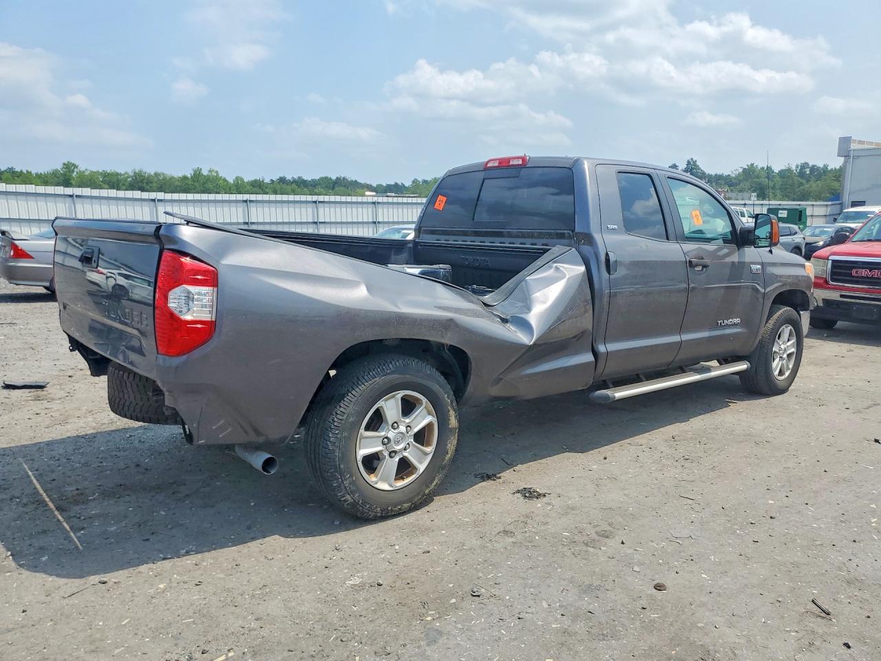 2014 Toyota Tundra Double Cab Sr/double Cab Sr5 Gray vin: 5TFCY5F15EX017135