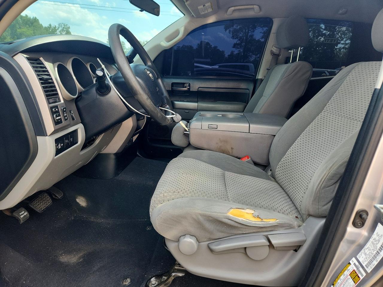 2012 Toyota Tundra Double Cab Sr5 Silver vin: 5TFCY5F18CX013934