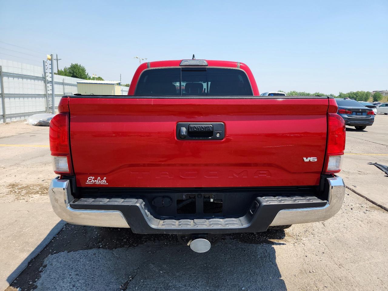 2017 Toyota Tacoma Trd Off-road Red vin: 5TFCZ5AN2HX111341