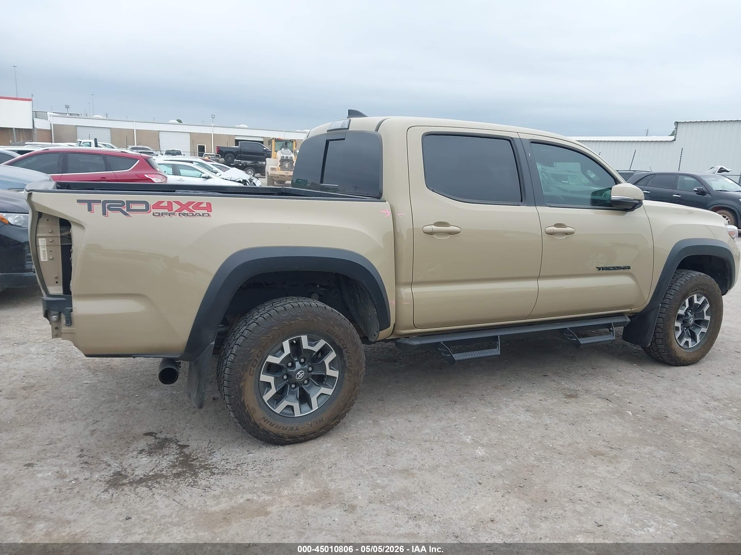 2019 Toyota Tacoma Trd Off Road Желто-коричневый vin: 5TFCZ5AN6KX193999