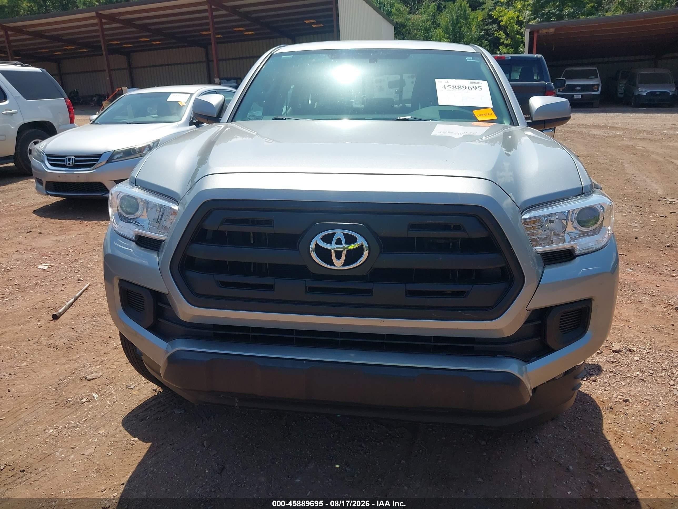 2017 Toyota Tacoma Sr V6 Silver vin: 5TFCZ5AN7HX115482