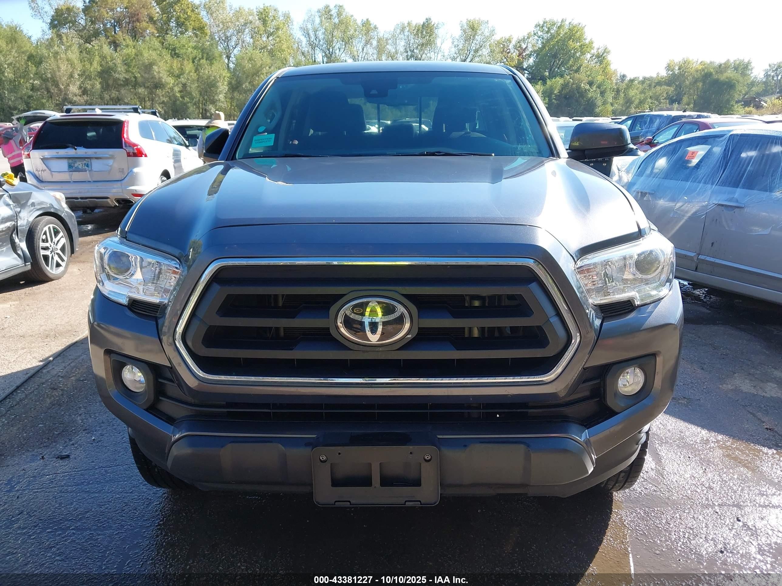 2021 Toyota Tacoma Sr5 V6 Серый vin: 5TFCZ5AN9MX257911