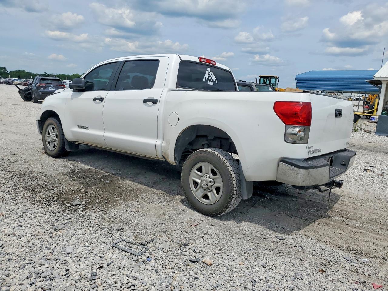 2011 Toyota Tundra Crewmax Sr5 White vin: 5TFDM5F11BX026796