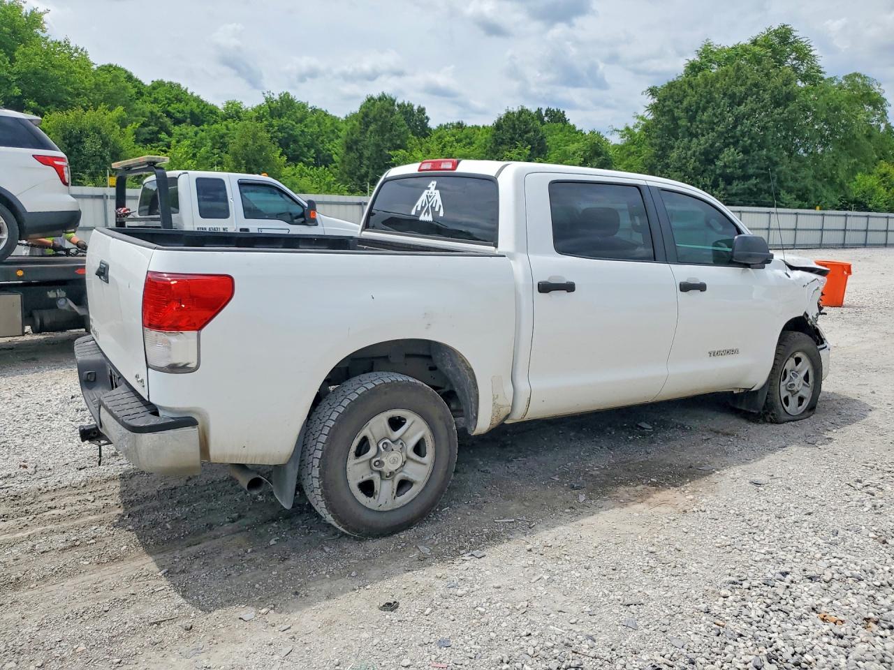 2011 Toyota Tundra Crewmax Sr5 White vin: 5TFDM5F11BX026796