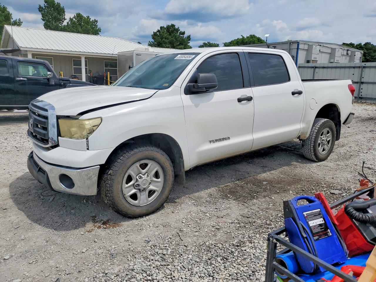 2011 Toyota Tundra Crewmax Sr5 Белый vin: 5TFDM5F11BX026796