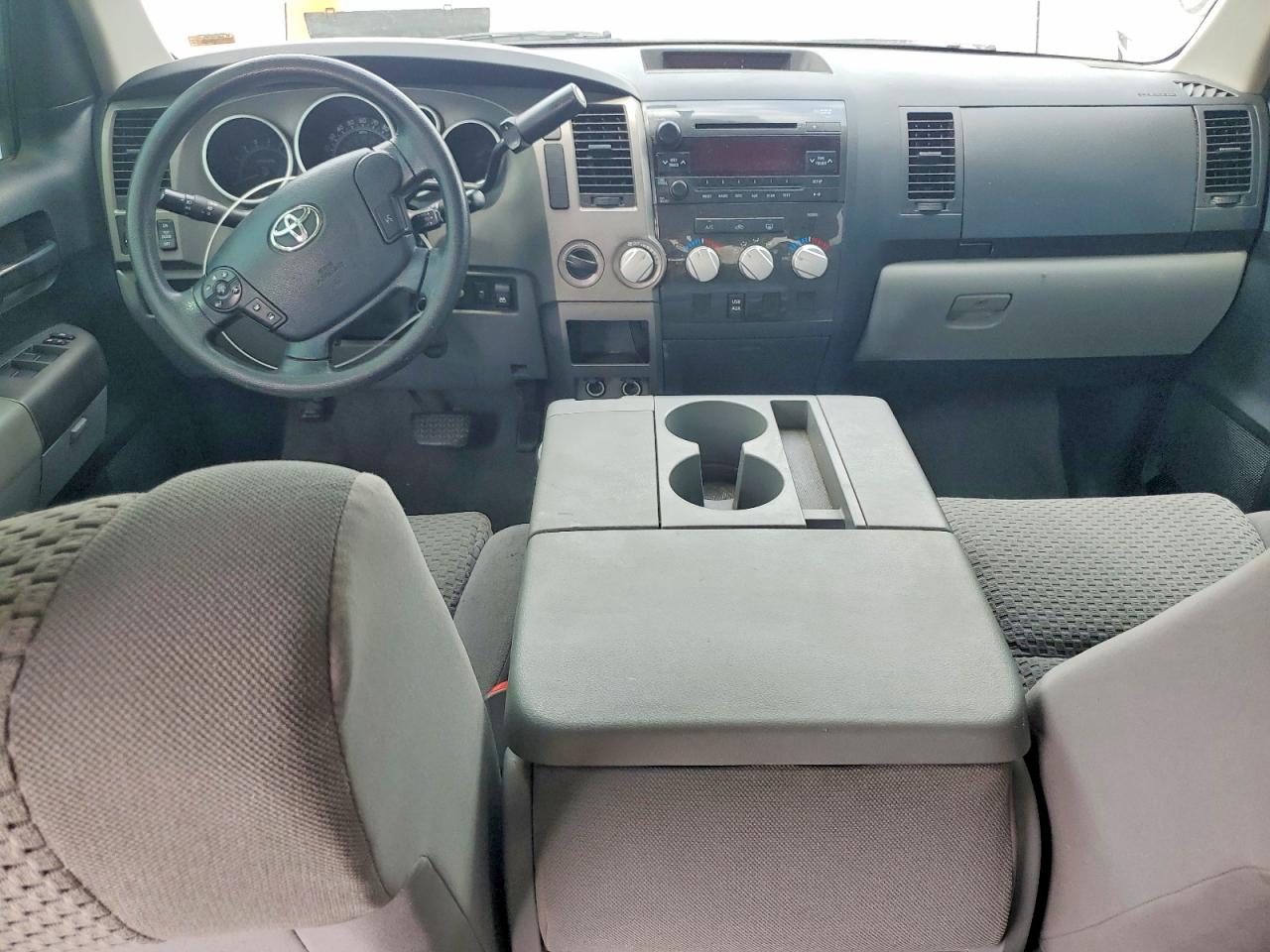 2011 Toyota Tundra Crewmax Sr5 White vin: 5TFDM5F11BX026796